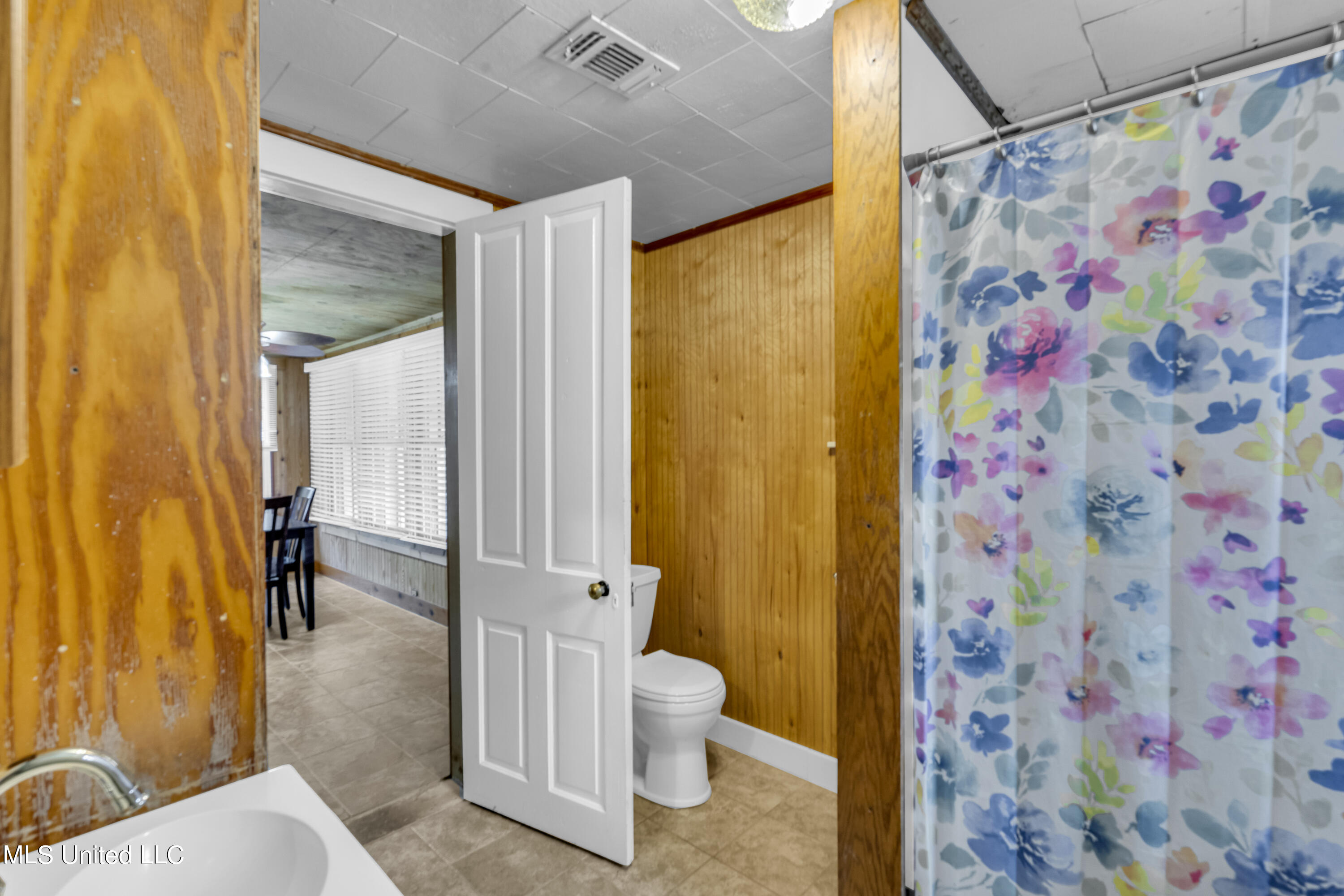 412 Easterbrook Street