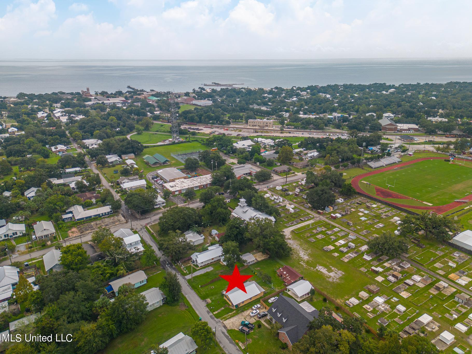 412 Easterbrook Street