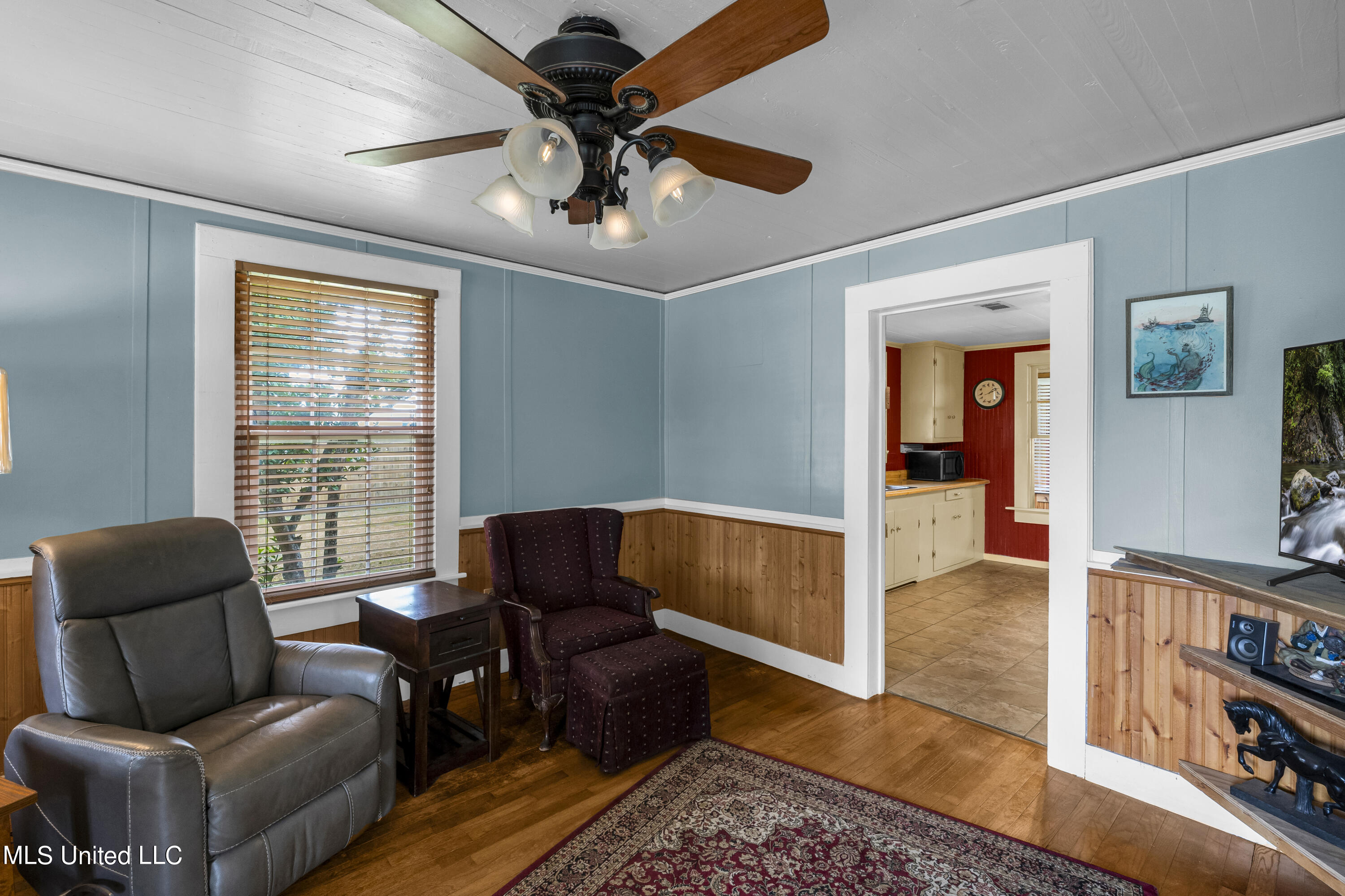 412 Easterbrook Street