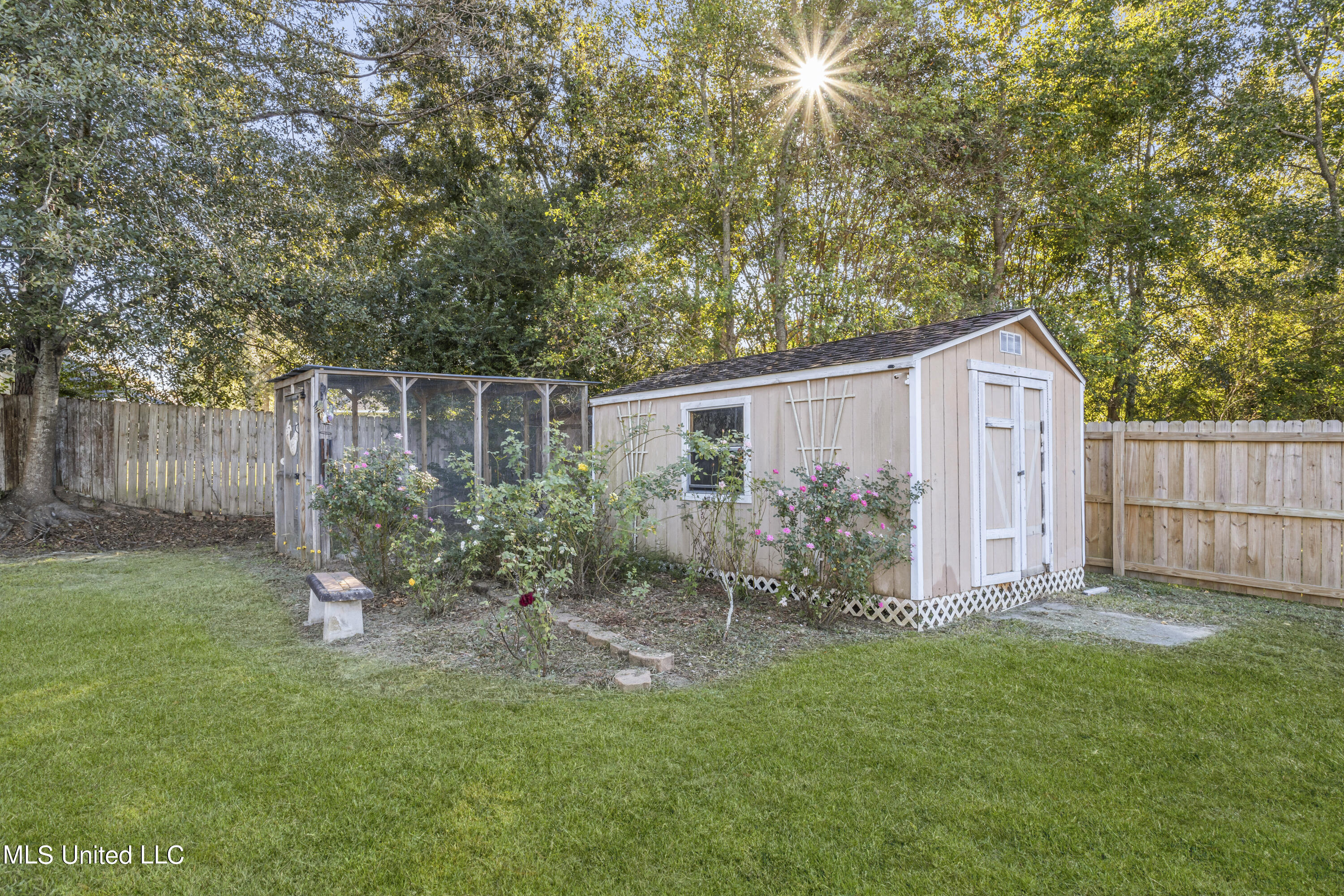16720 Creek Lane