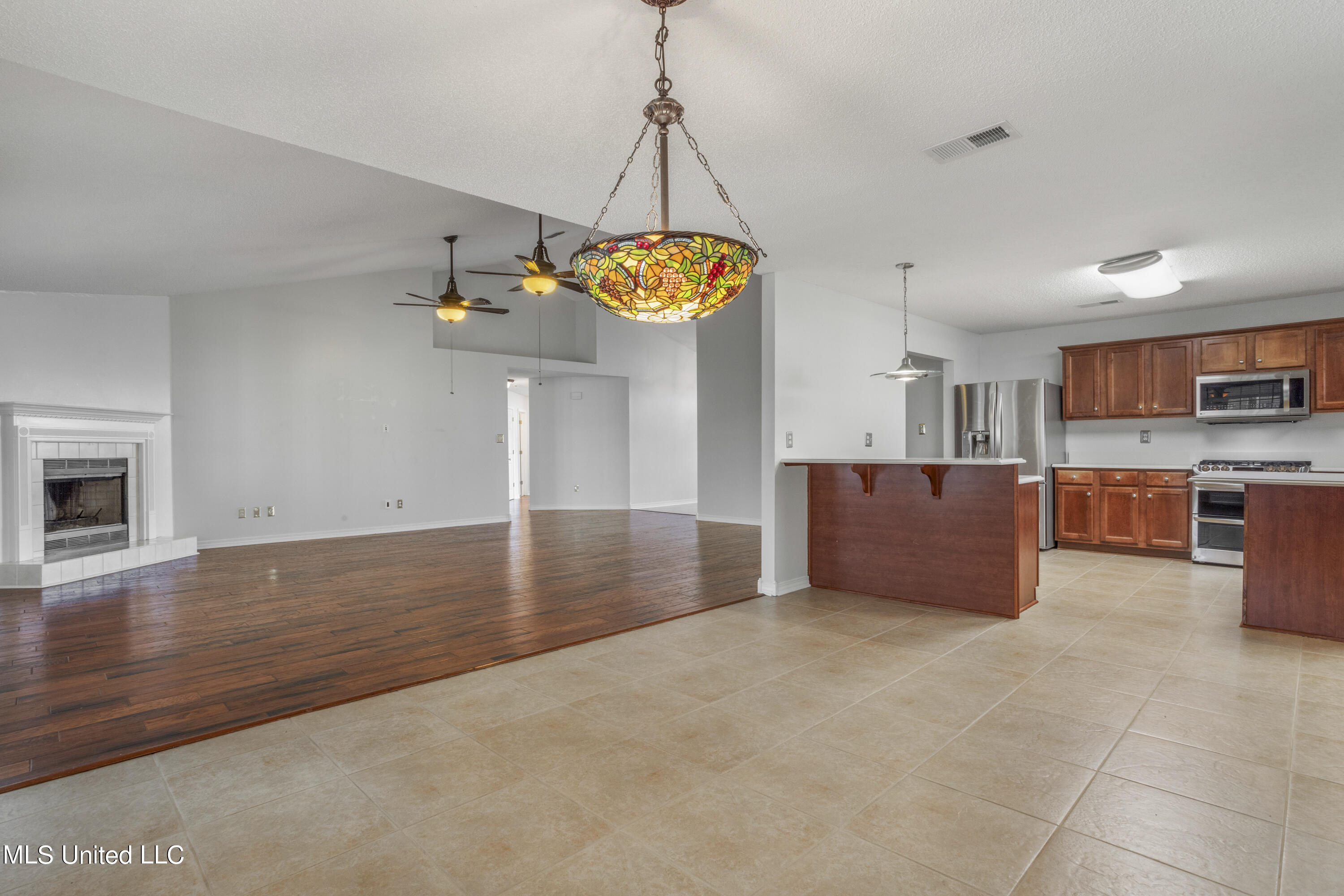 16720 Creek Lane