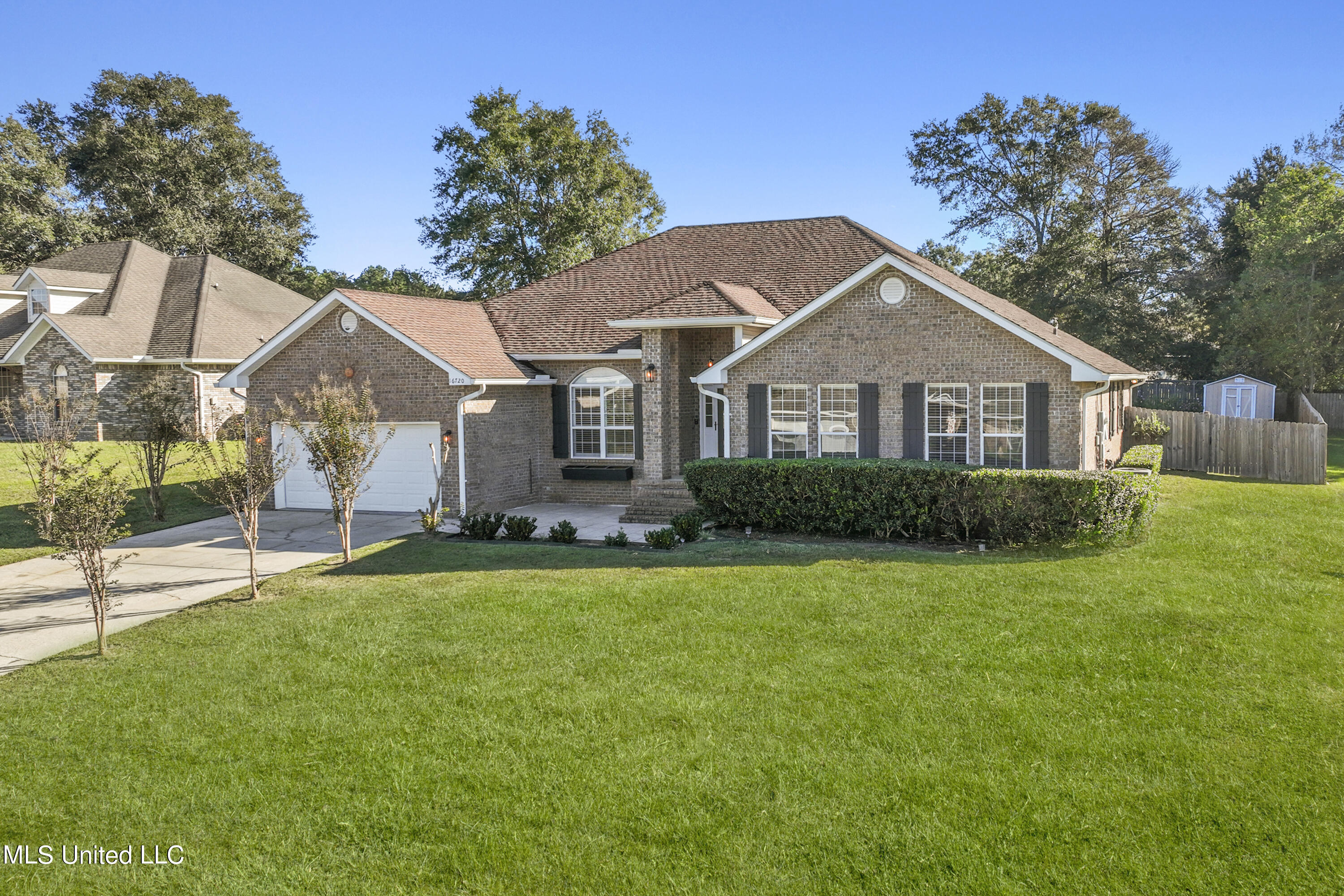 16720 Creek Lane