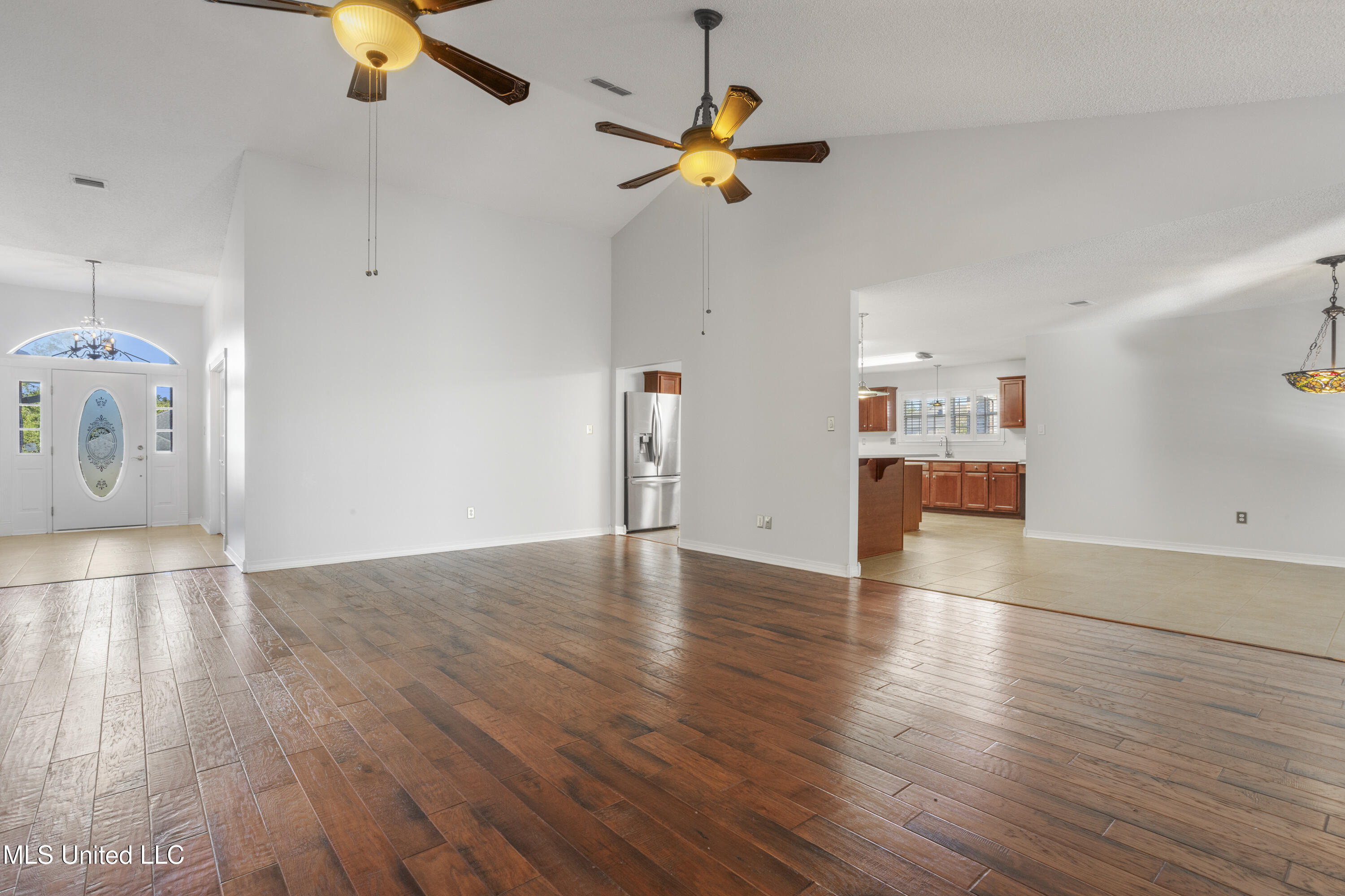 16720 Creek Lane