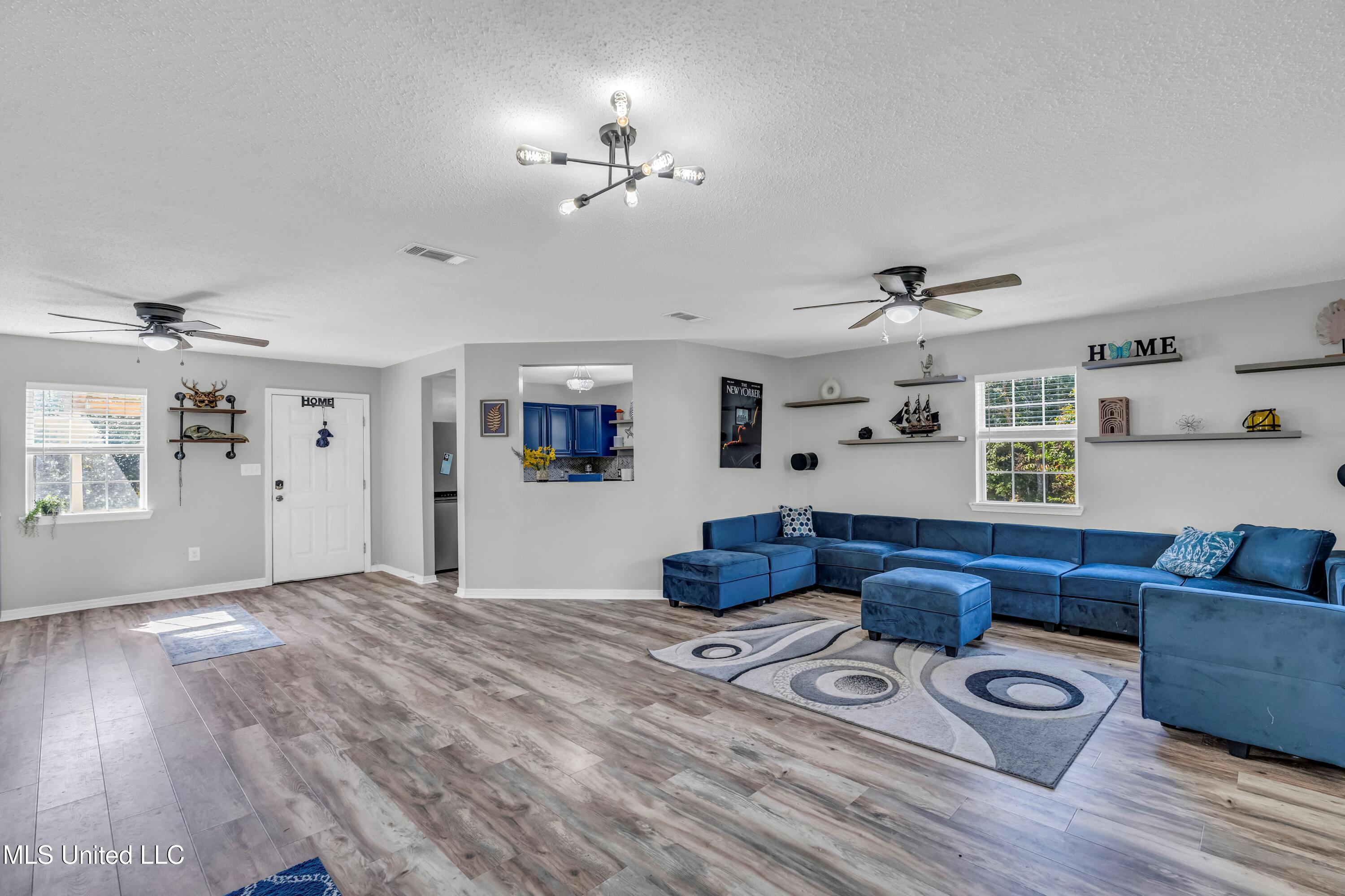 6265 S Railroad Avenue