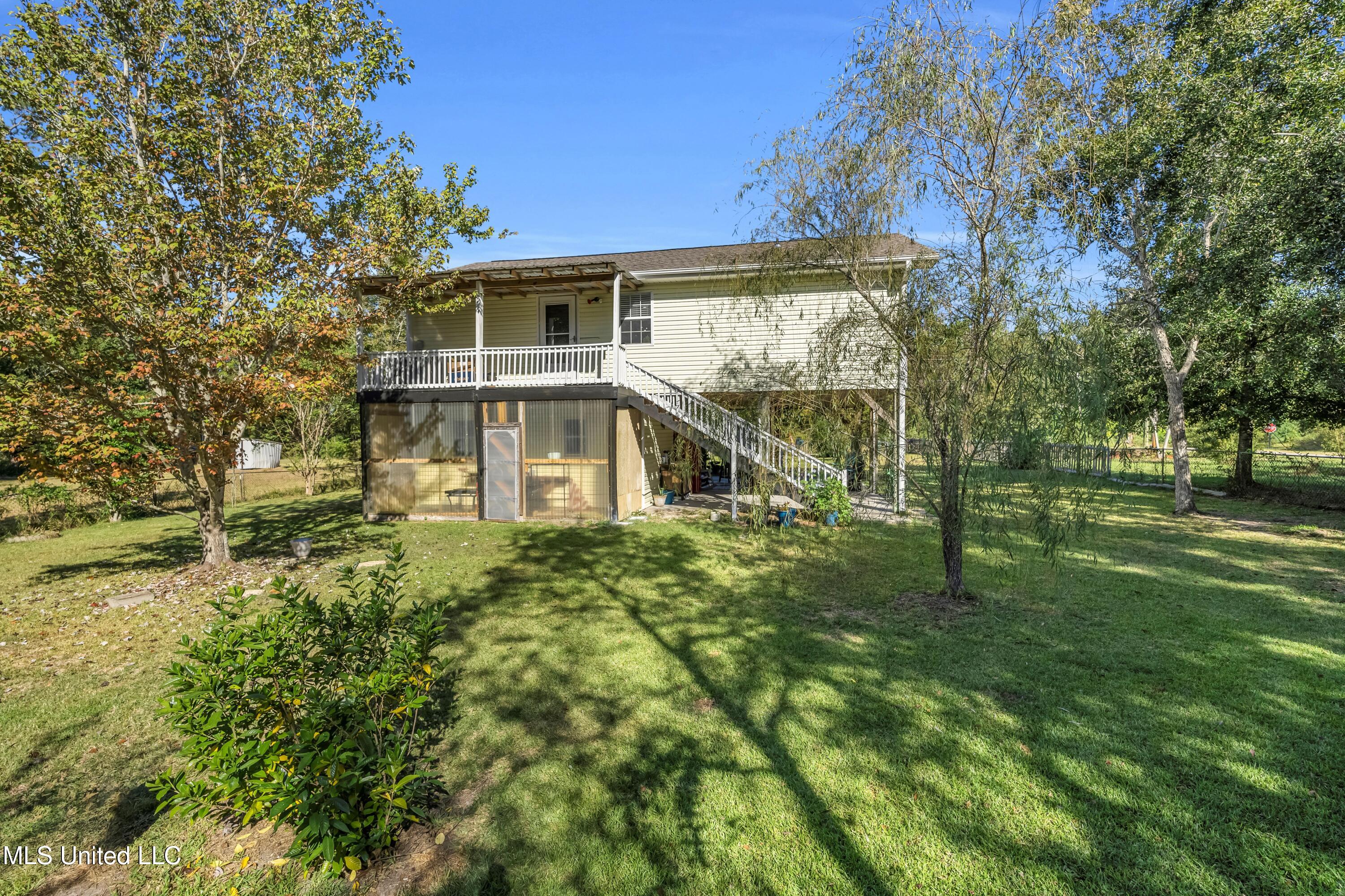 6265 S Railroad Avenue