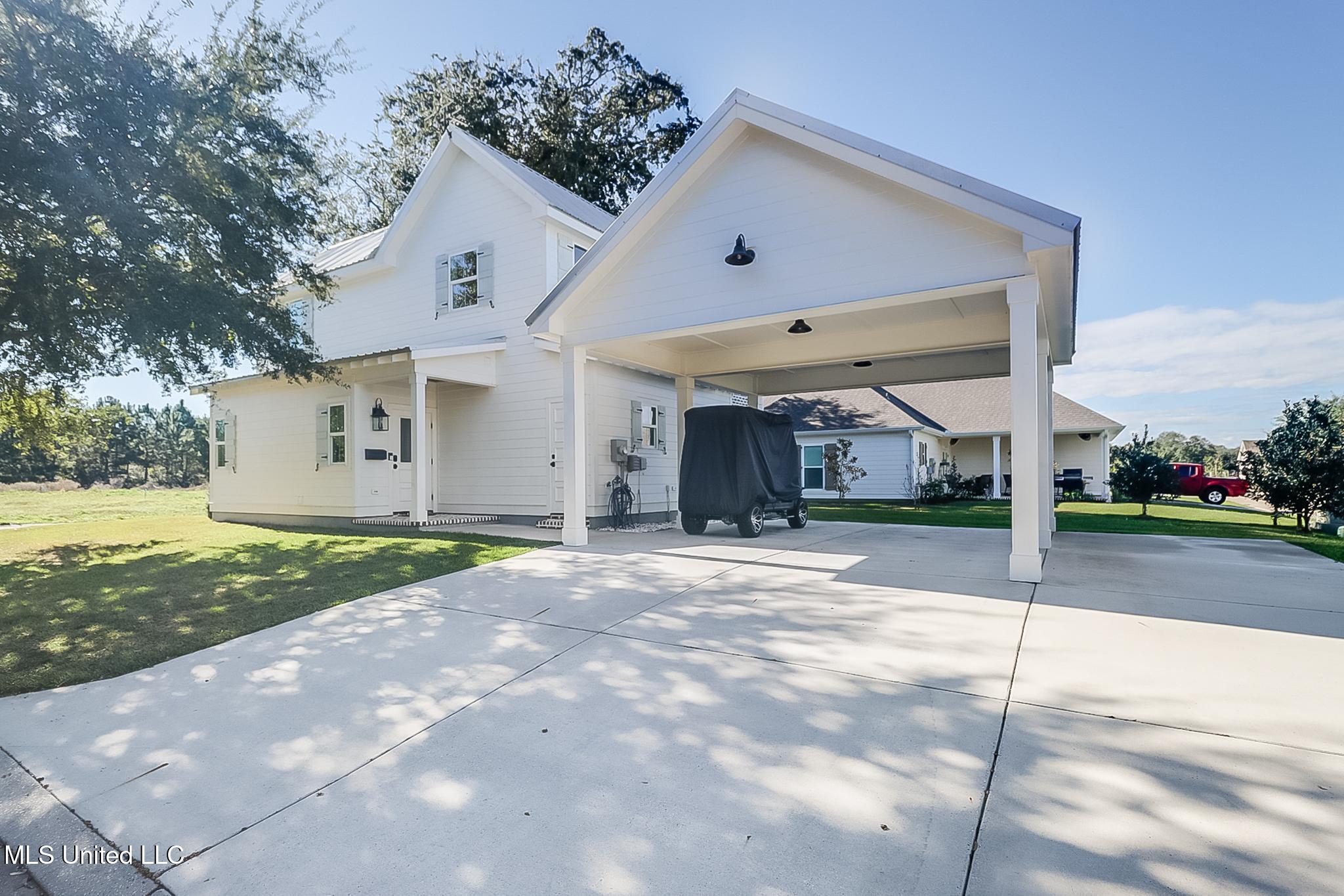 400 Thomas Shields Boulevard