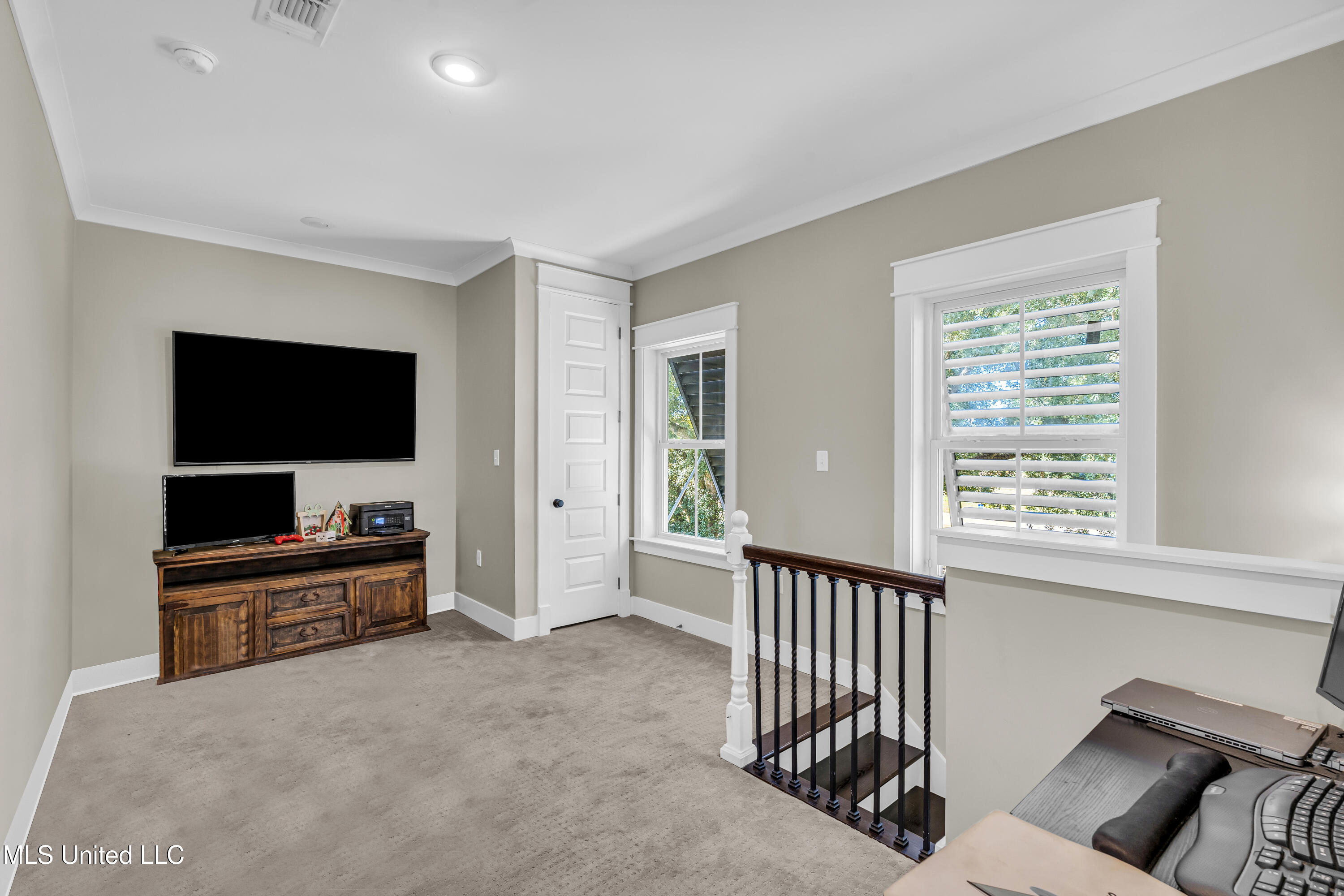 509 Thomas Shields Boulevard