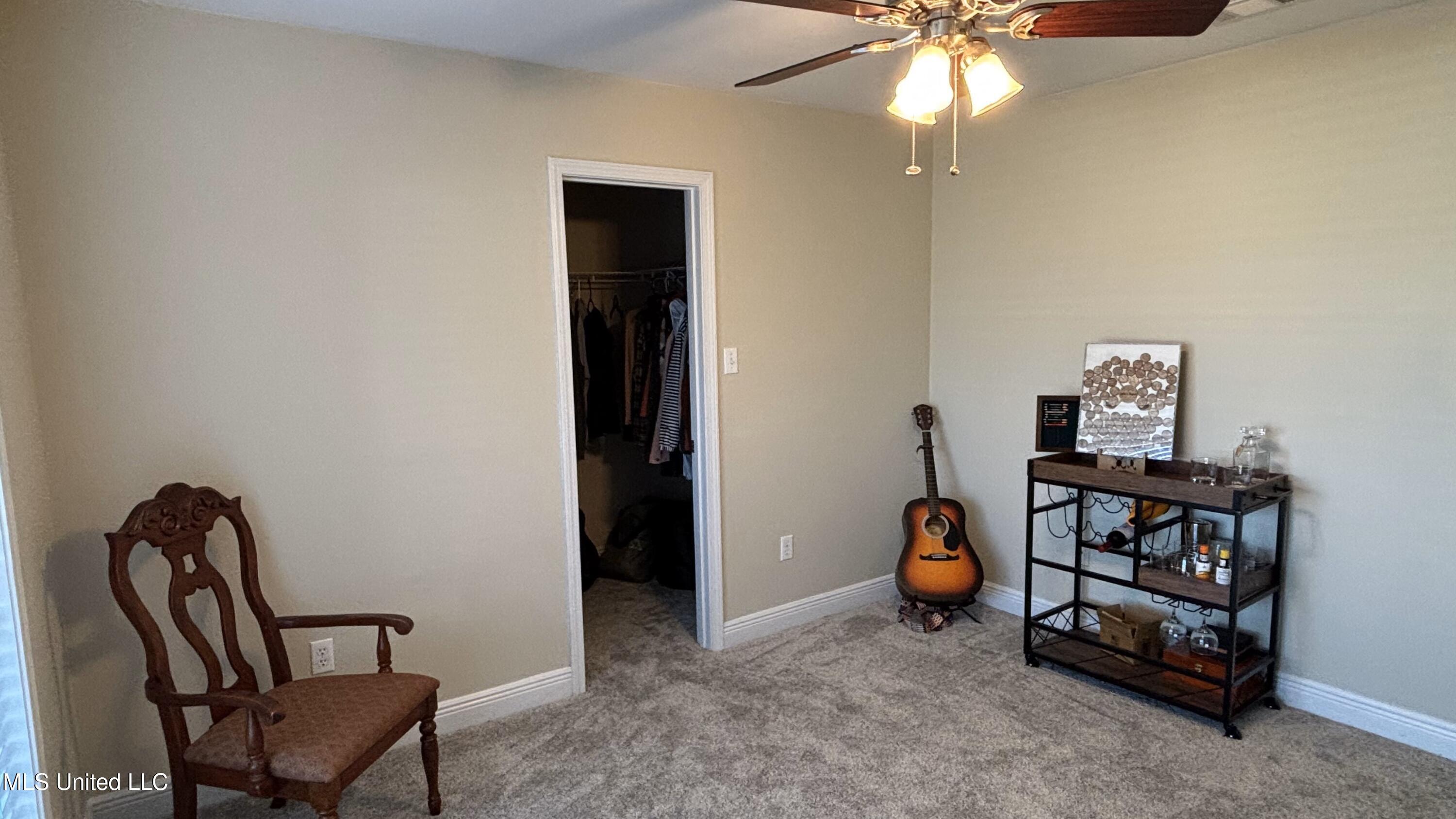 17288 Meadowbrook Lane