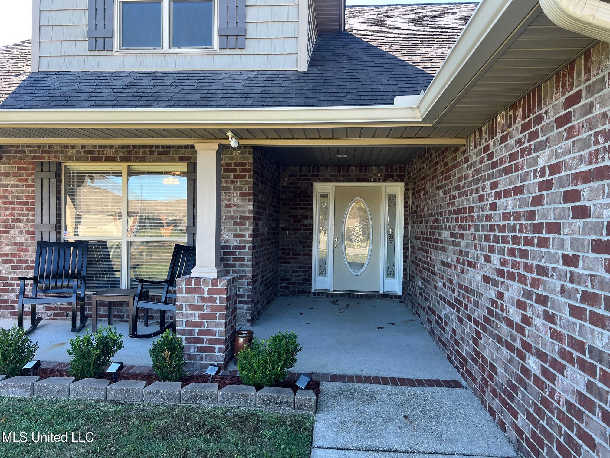 17288 Meadowbrook Lane