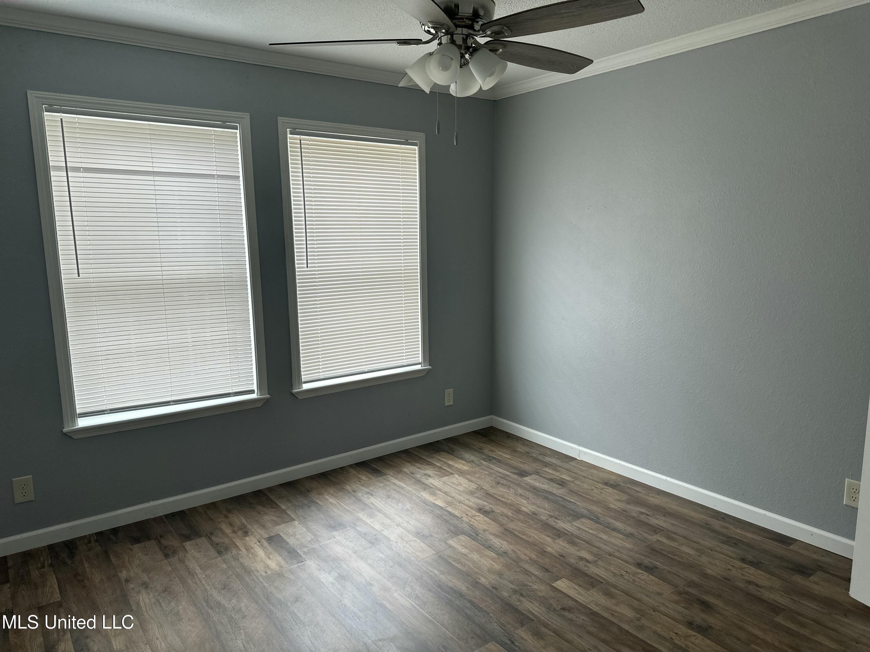 7083 W Issaquena Street, 7085