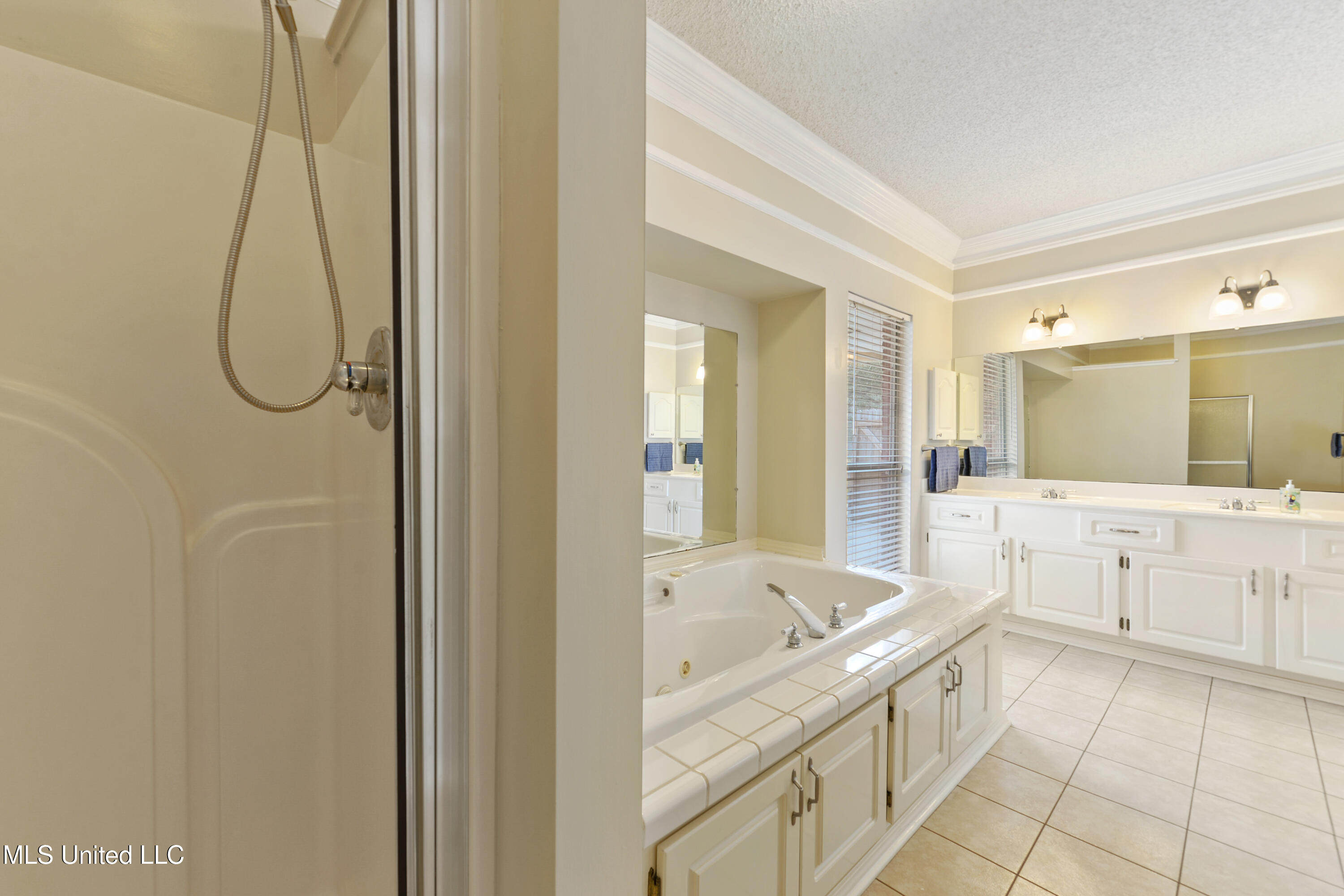 69265 E Diamondhead Drive