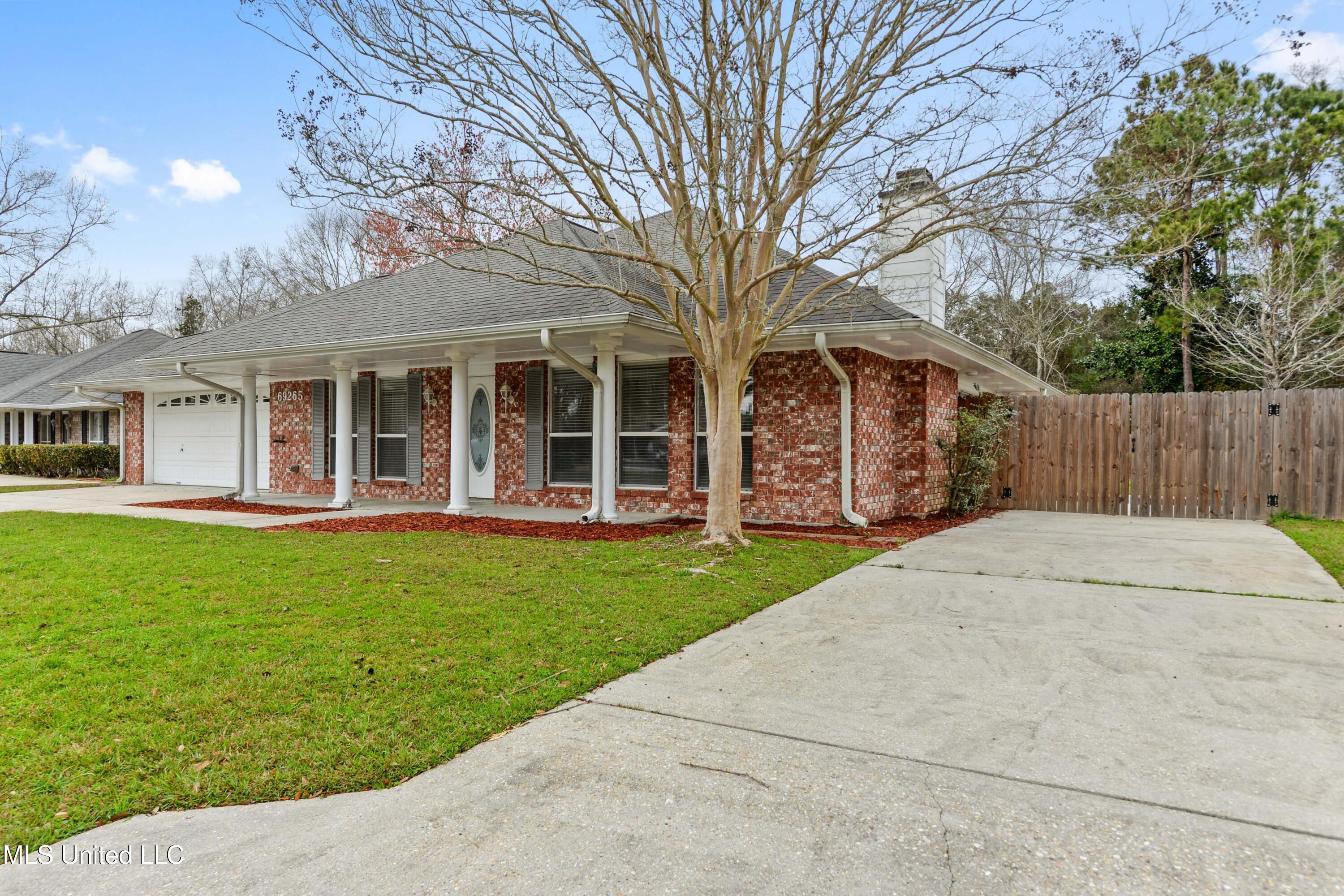 69265 E Diamondhead Drive