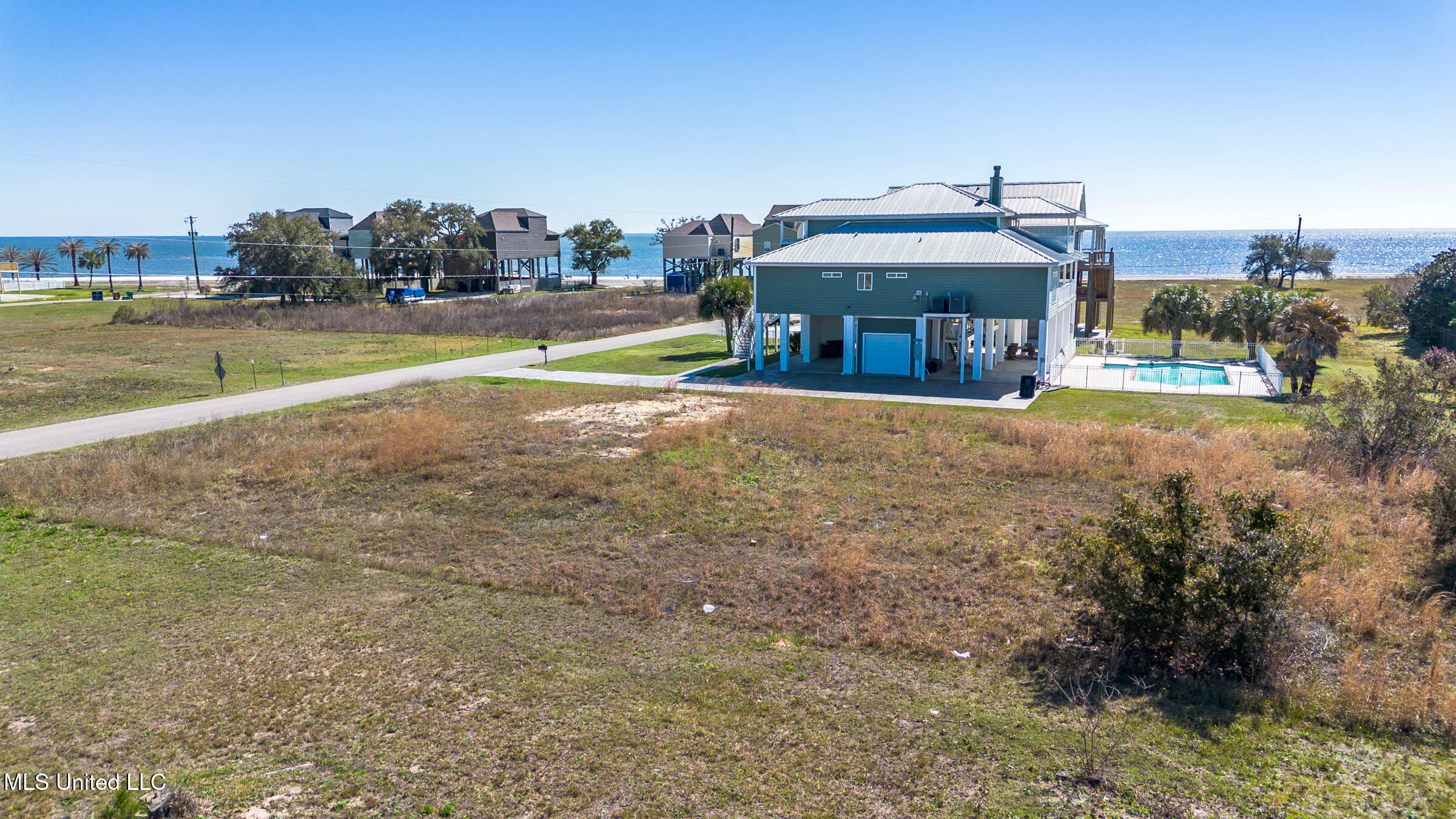 310 S Seashore Avenue