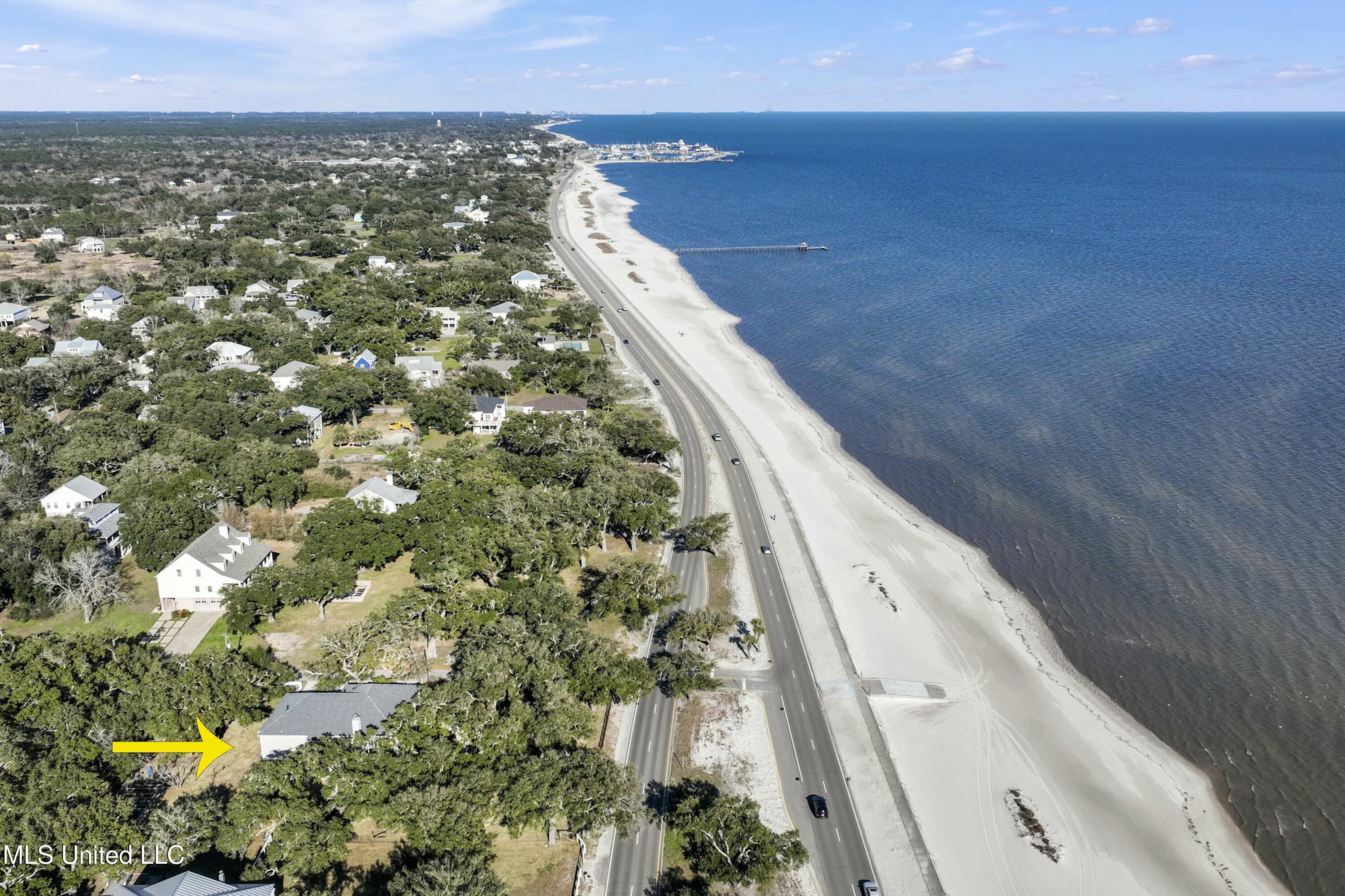 800 W Beach Boulevard