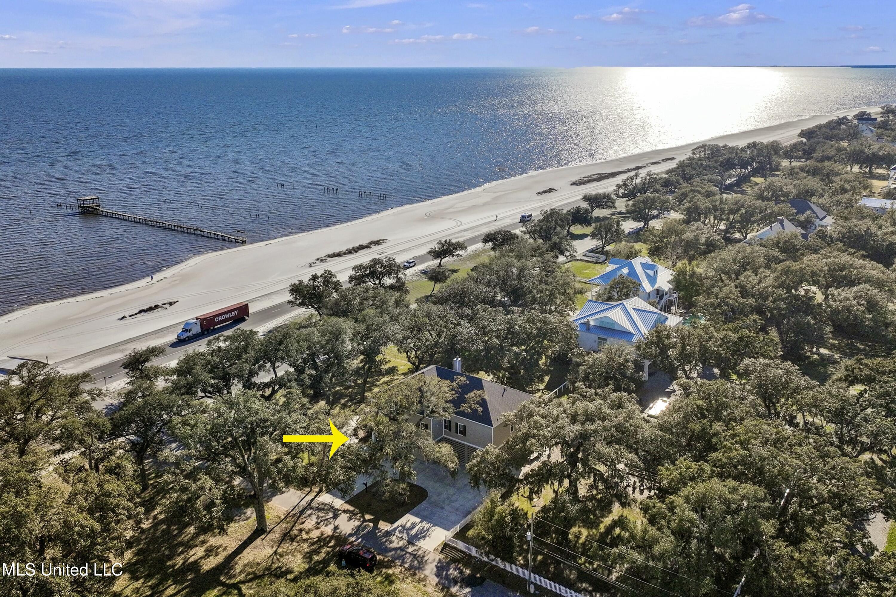 800 W Beach Boulevard