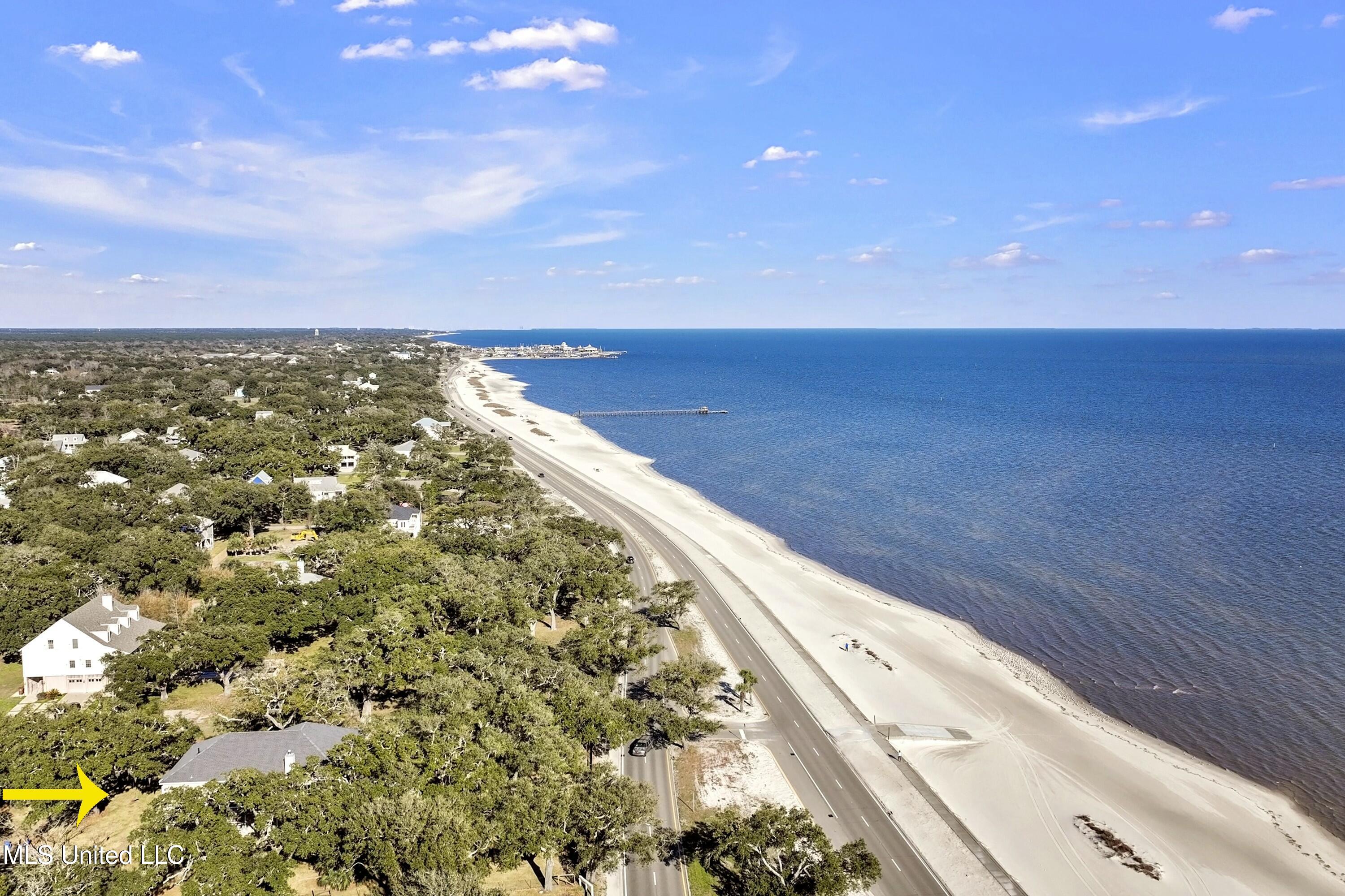 800 W Beach Boulevard