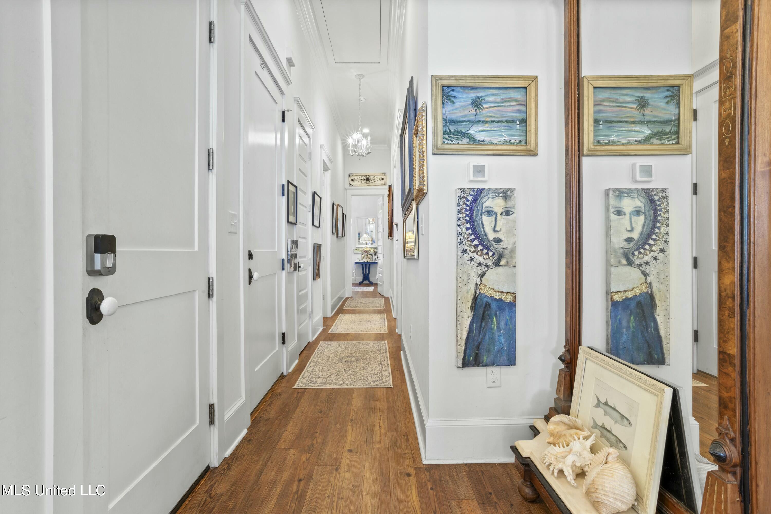 800 W Beach Boulevard