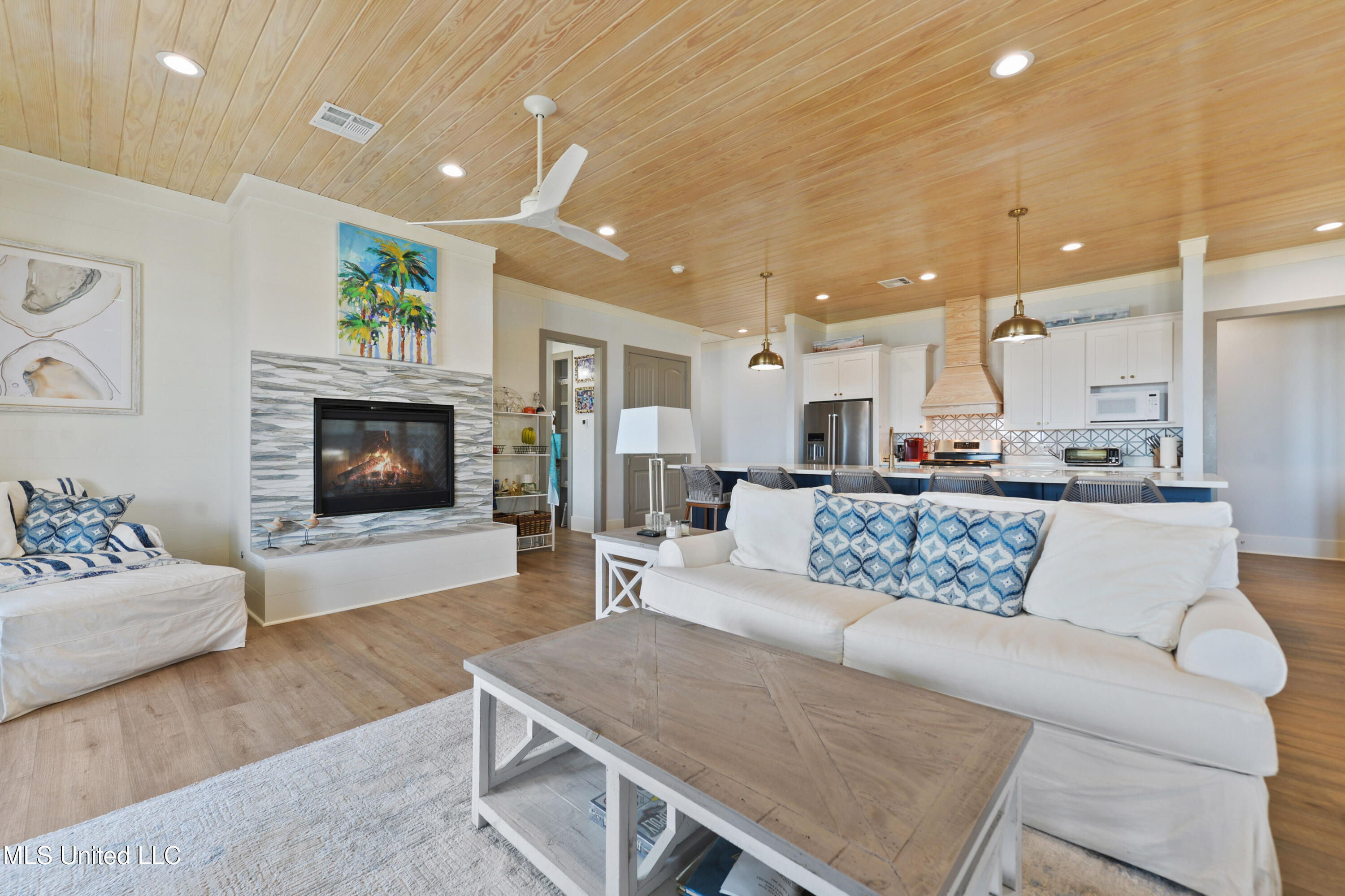 722 S Beach Boulevard