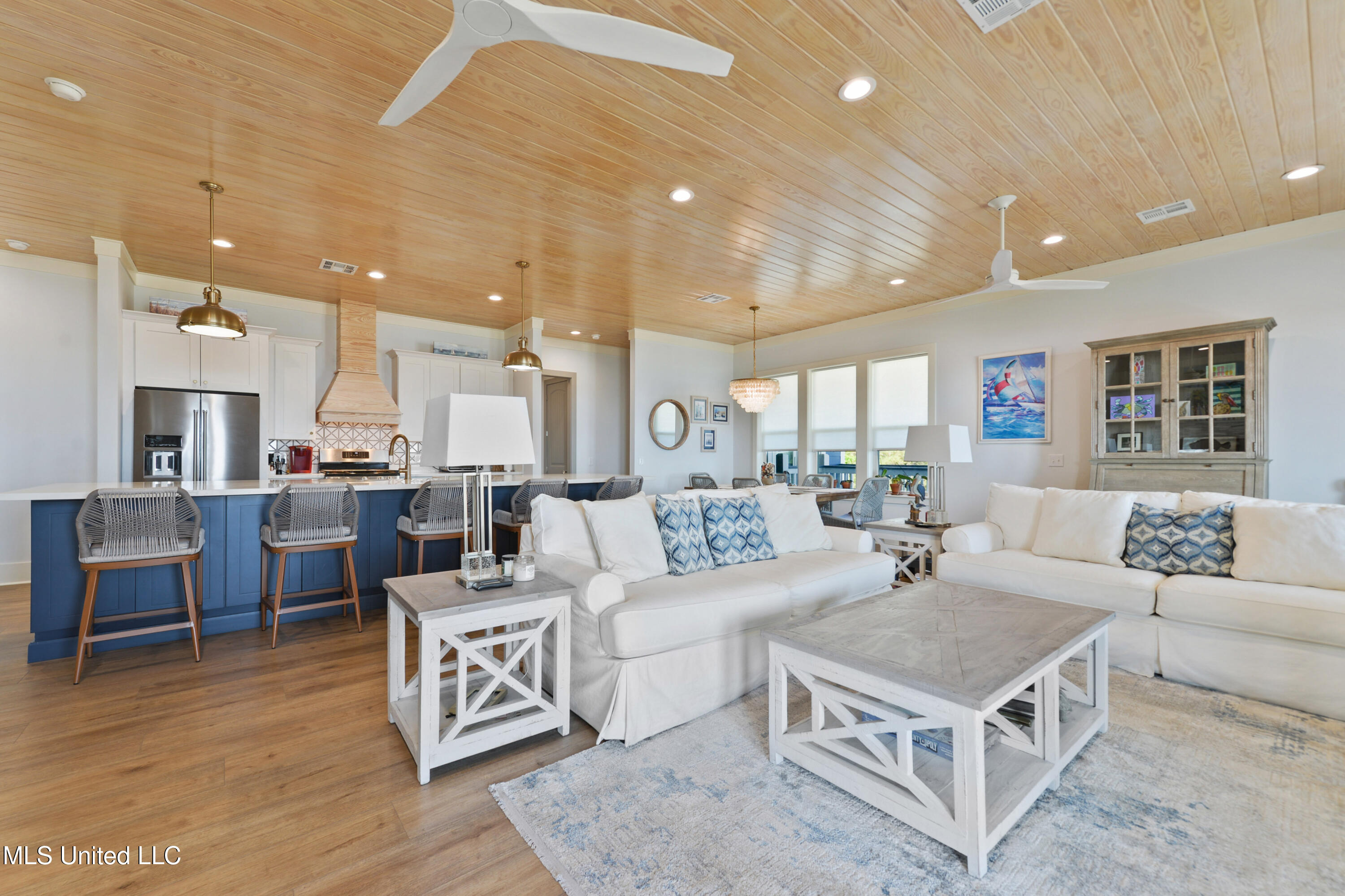 722 S Beach Boulevard