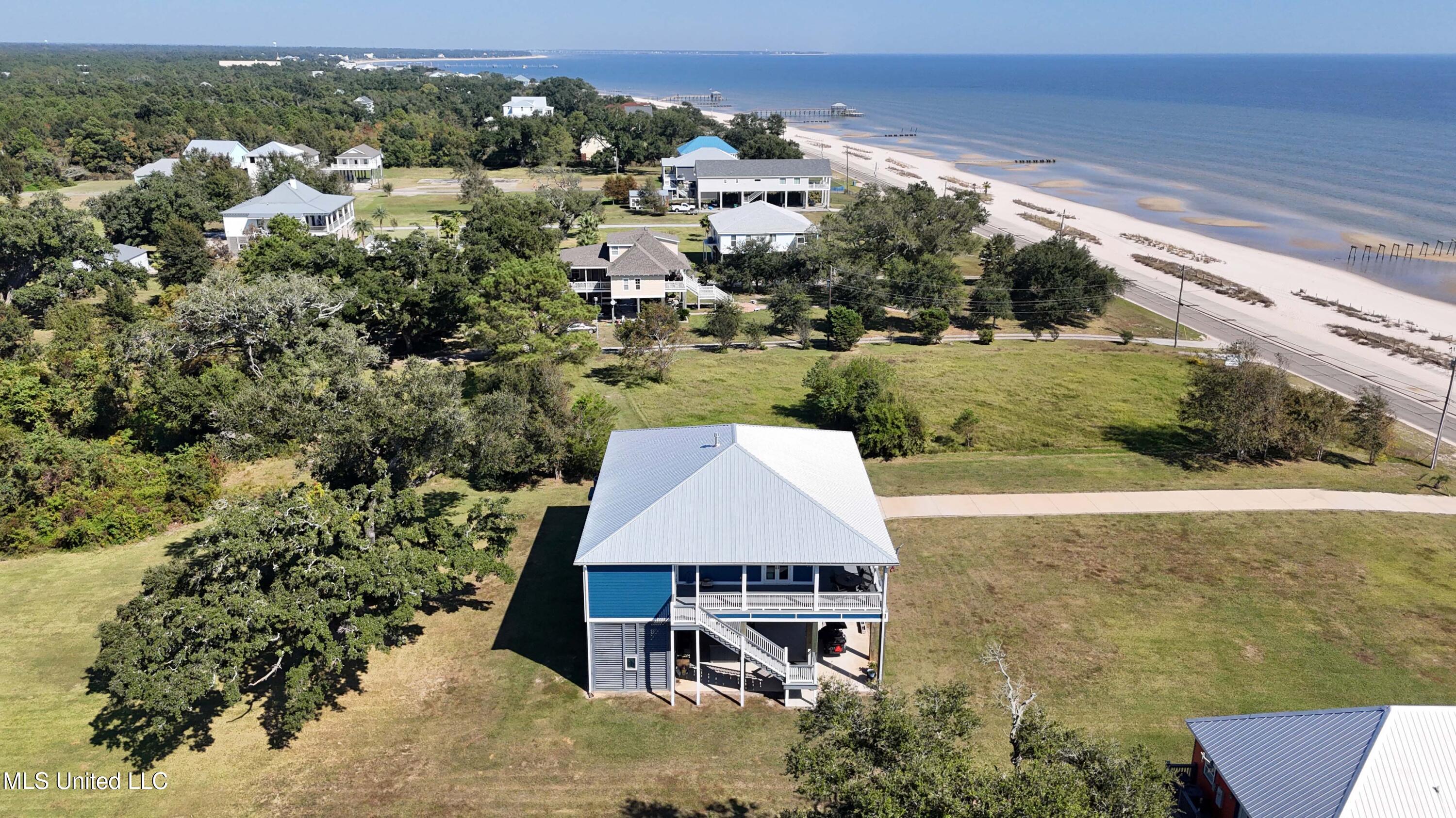 722 S Beach Boulevard