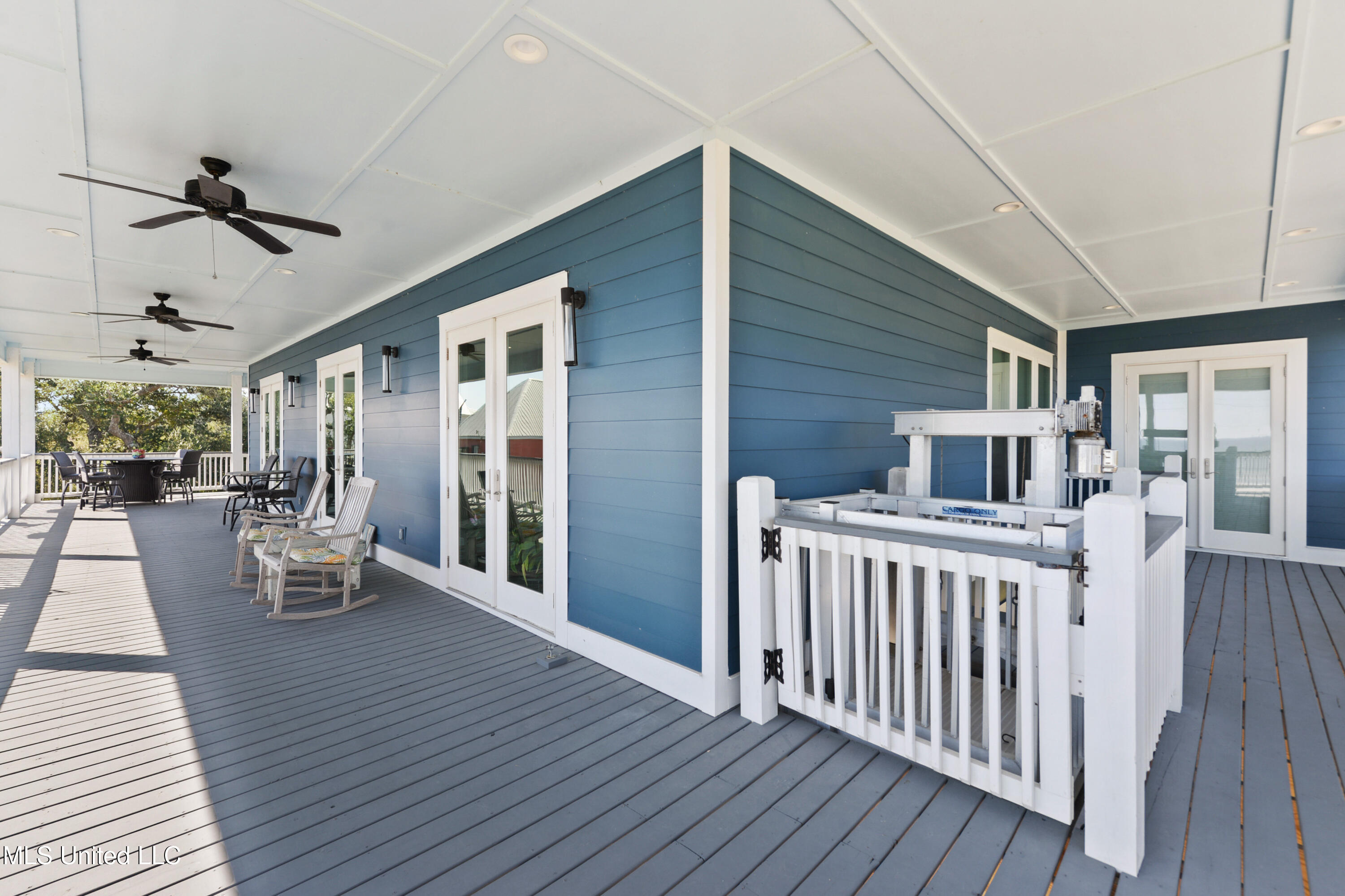 722 S Beach Boulevard