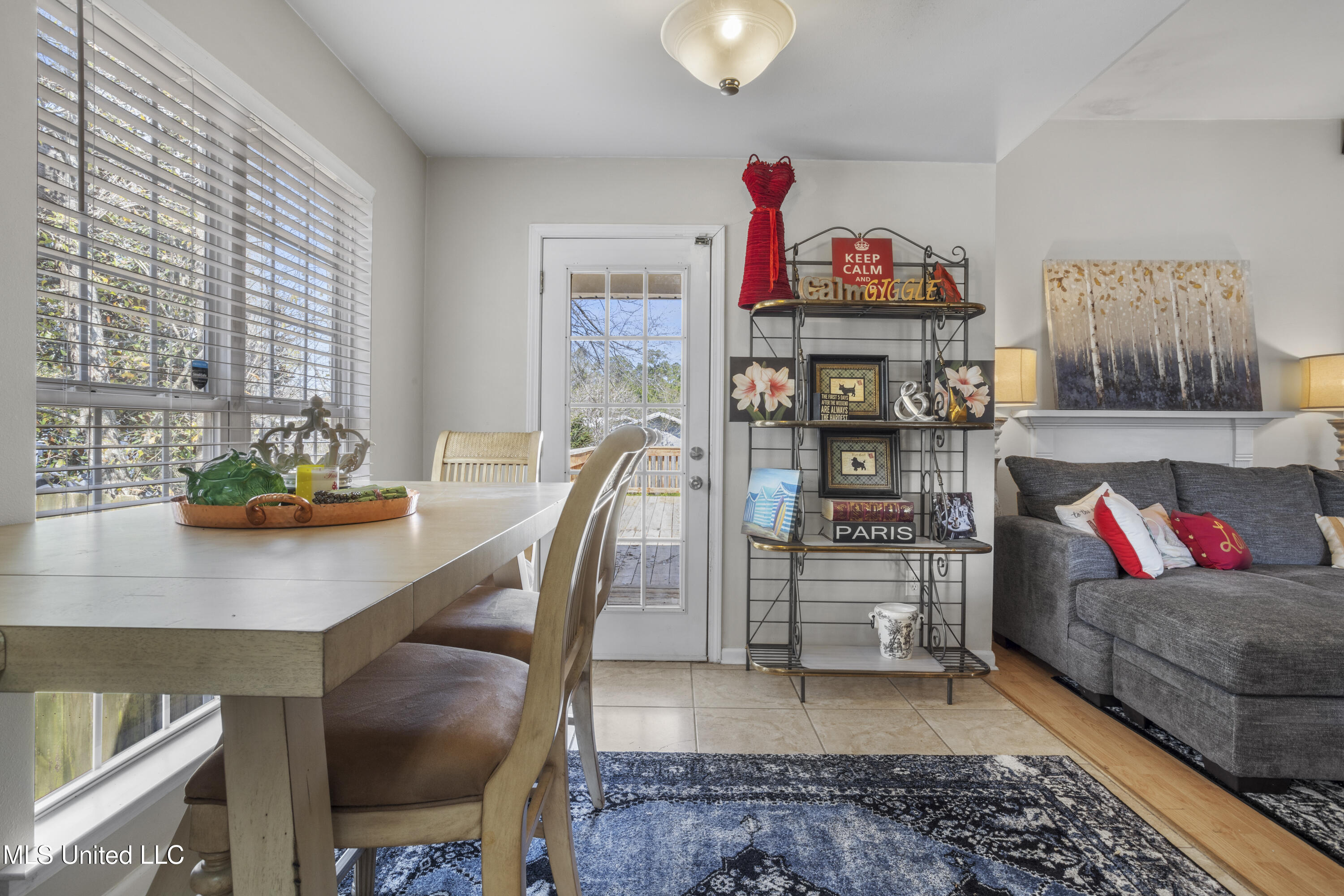 317 Old Spanish Trail