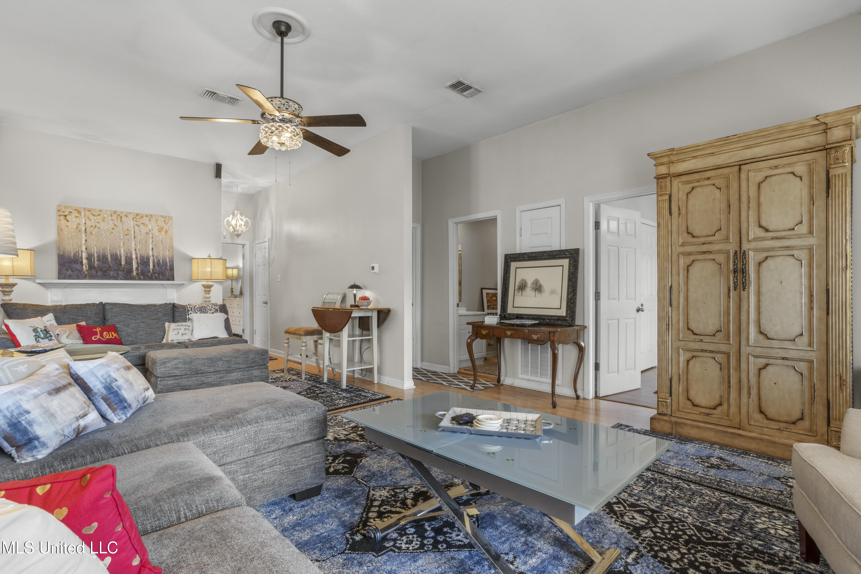 317 Old Spanish Trail