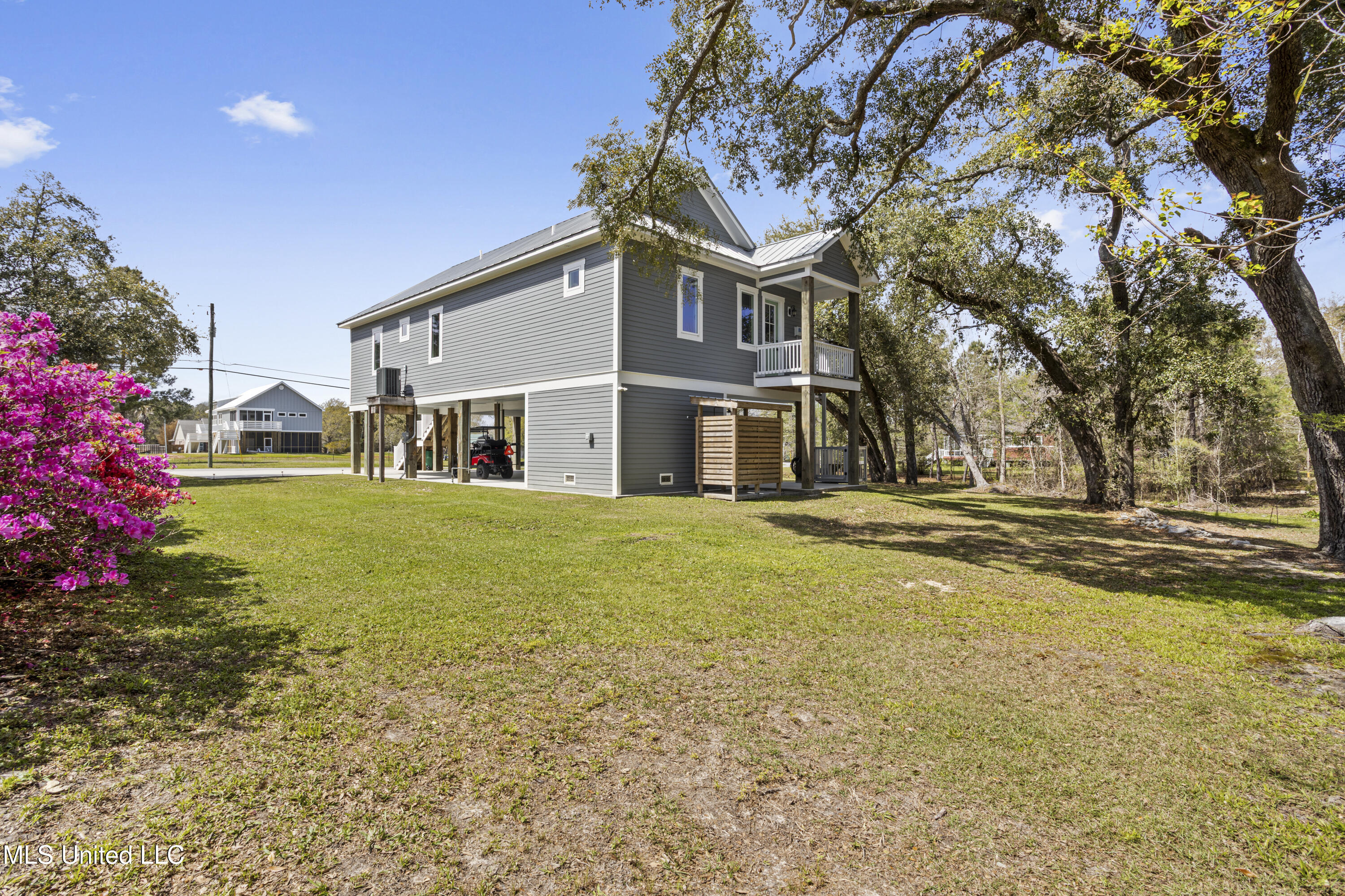 216 Gulf Drive