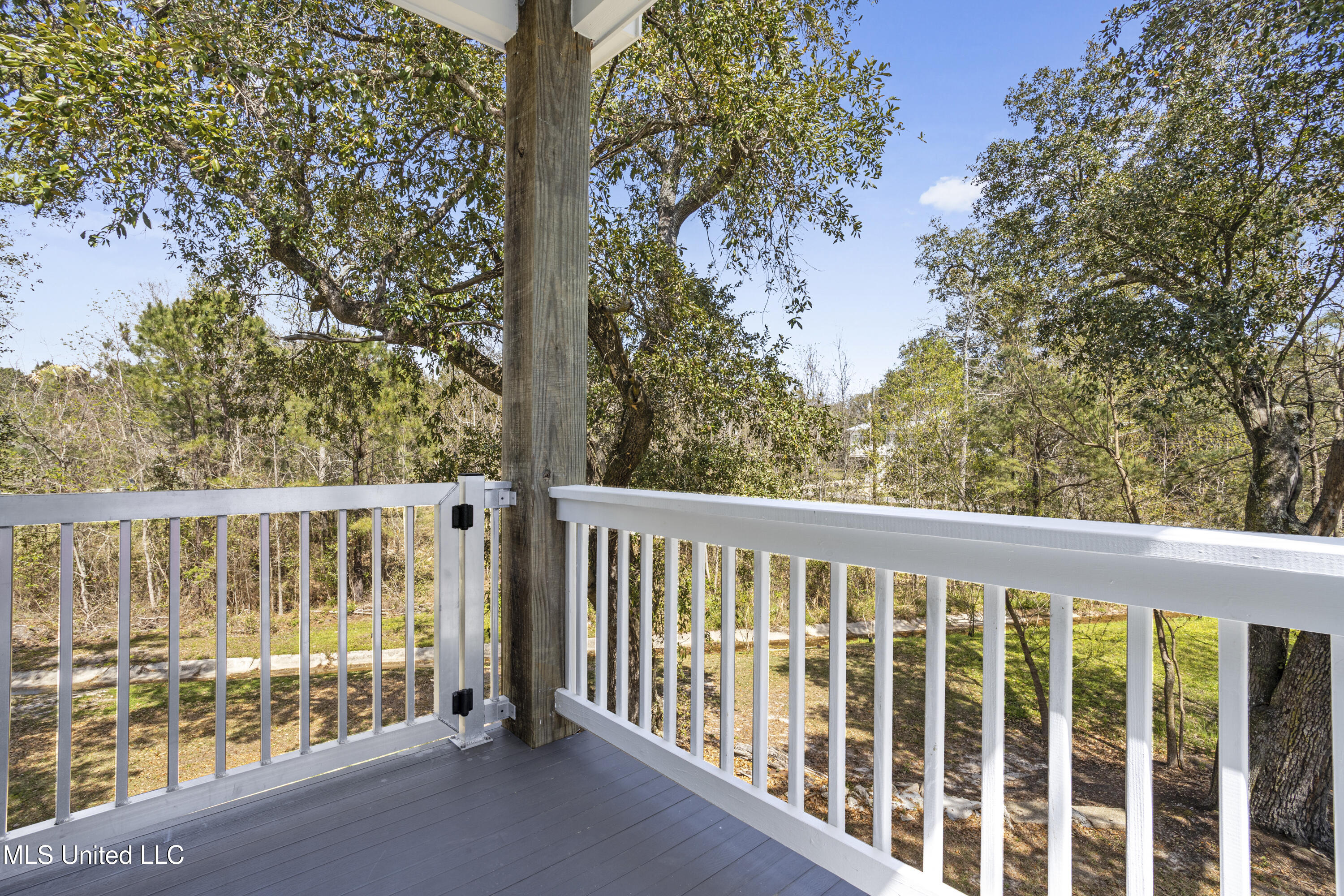 216 Gulf Drive