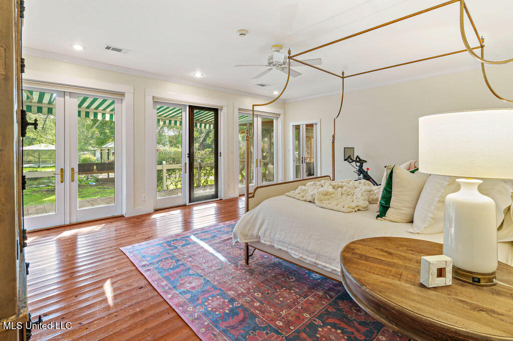 513 Jeff Davis Avenue