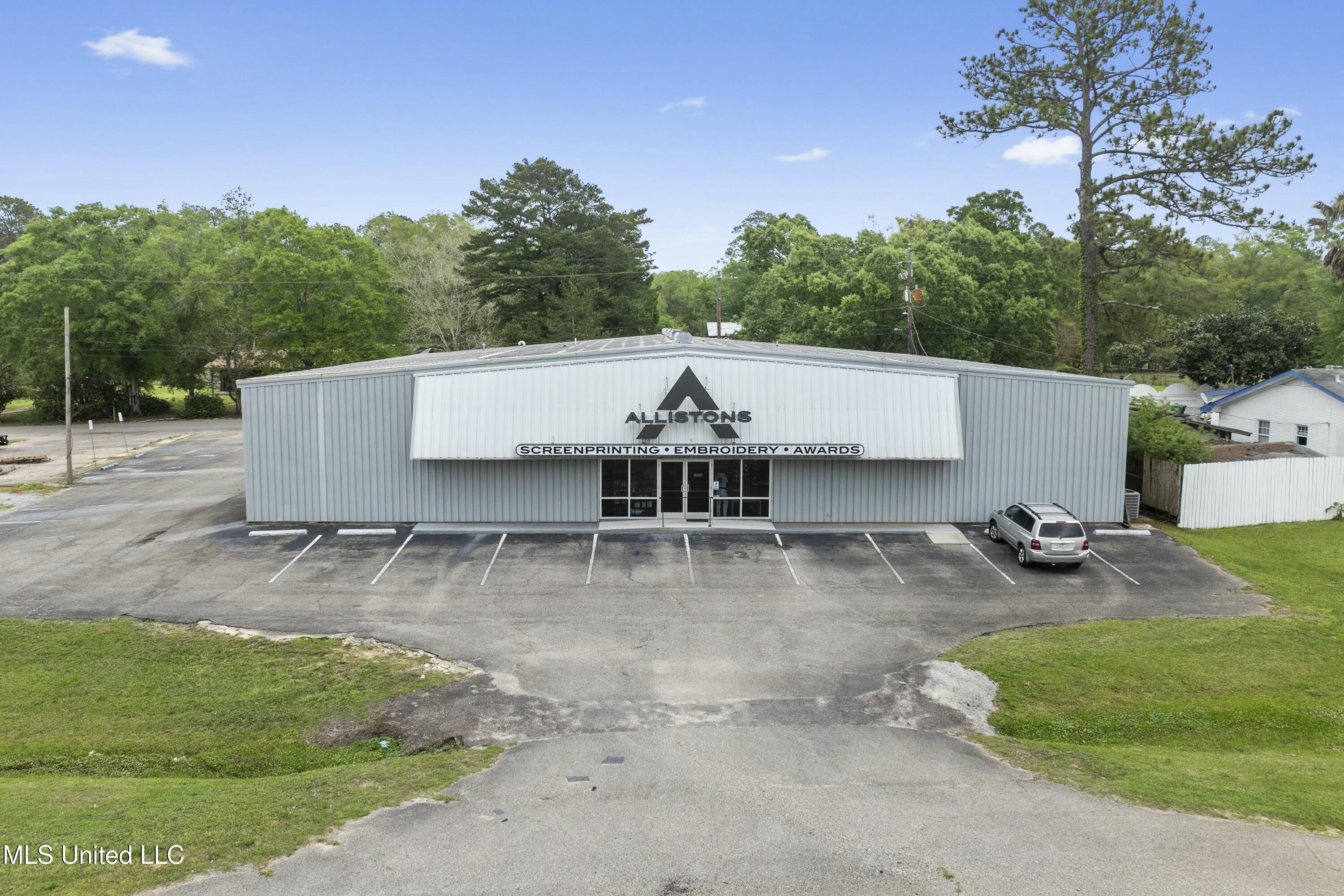 14471 Highway 49