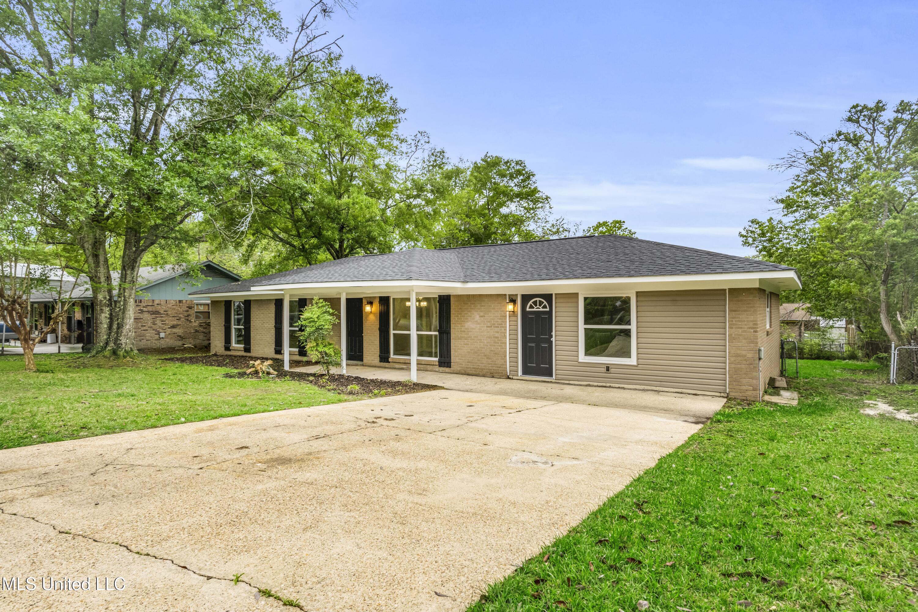 12399 Simpson Road