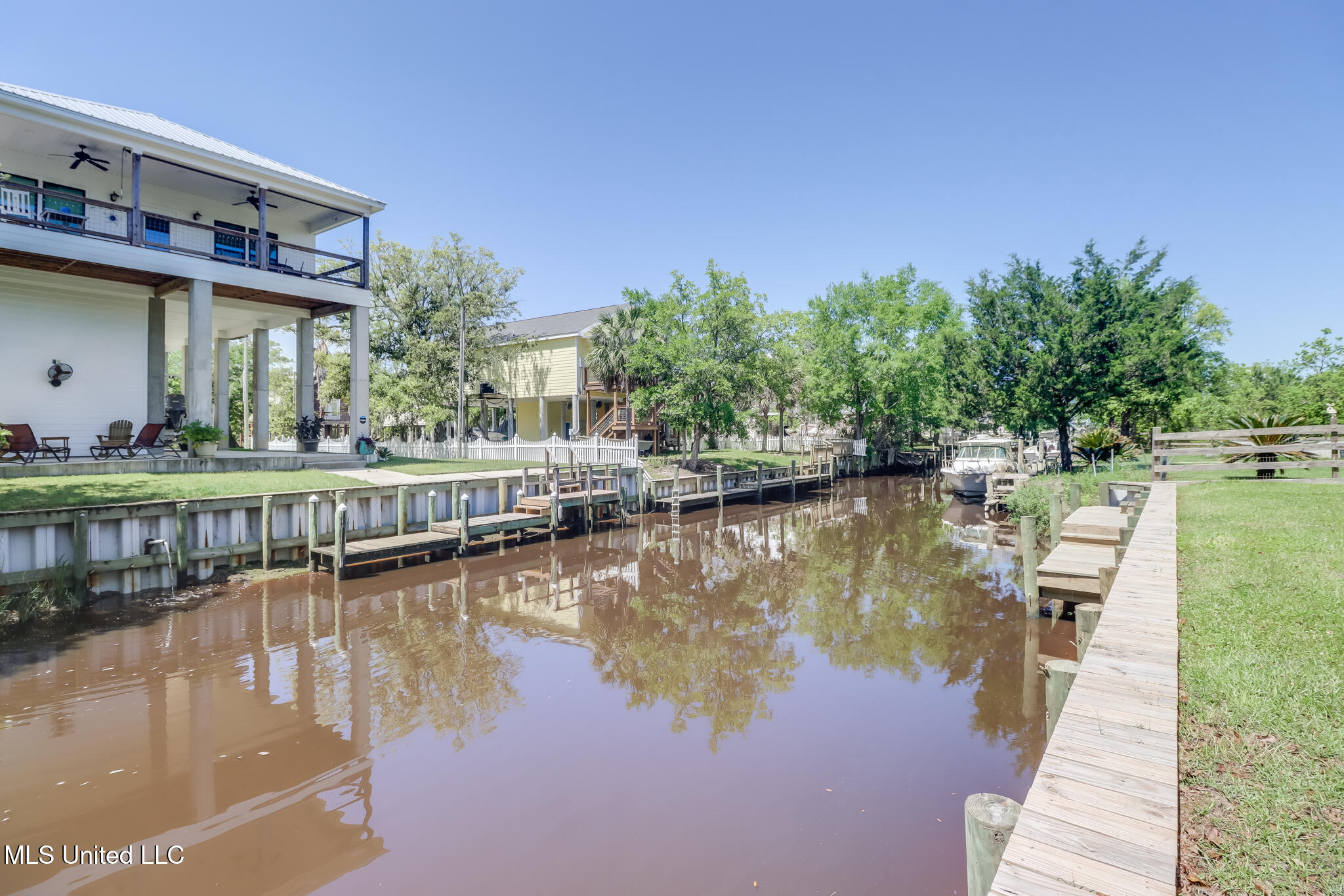 64 Fiber Street, Bay Saint Louis