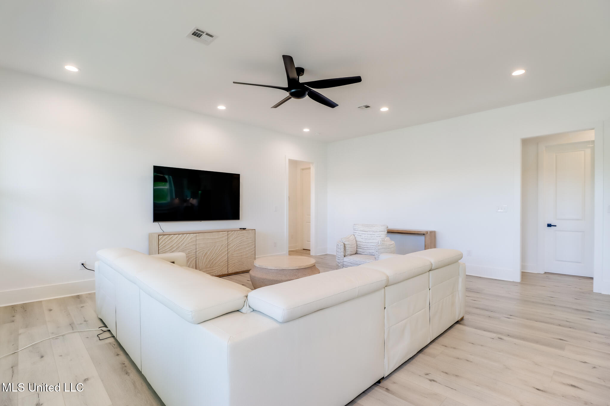 64 Fiber Street, Bay Saint Louis