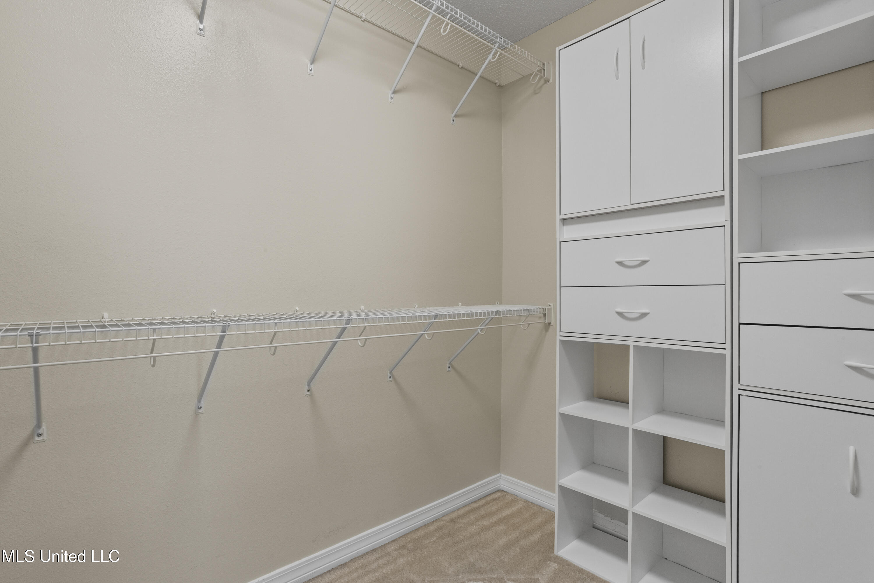 3126 Shadow Wood Drive