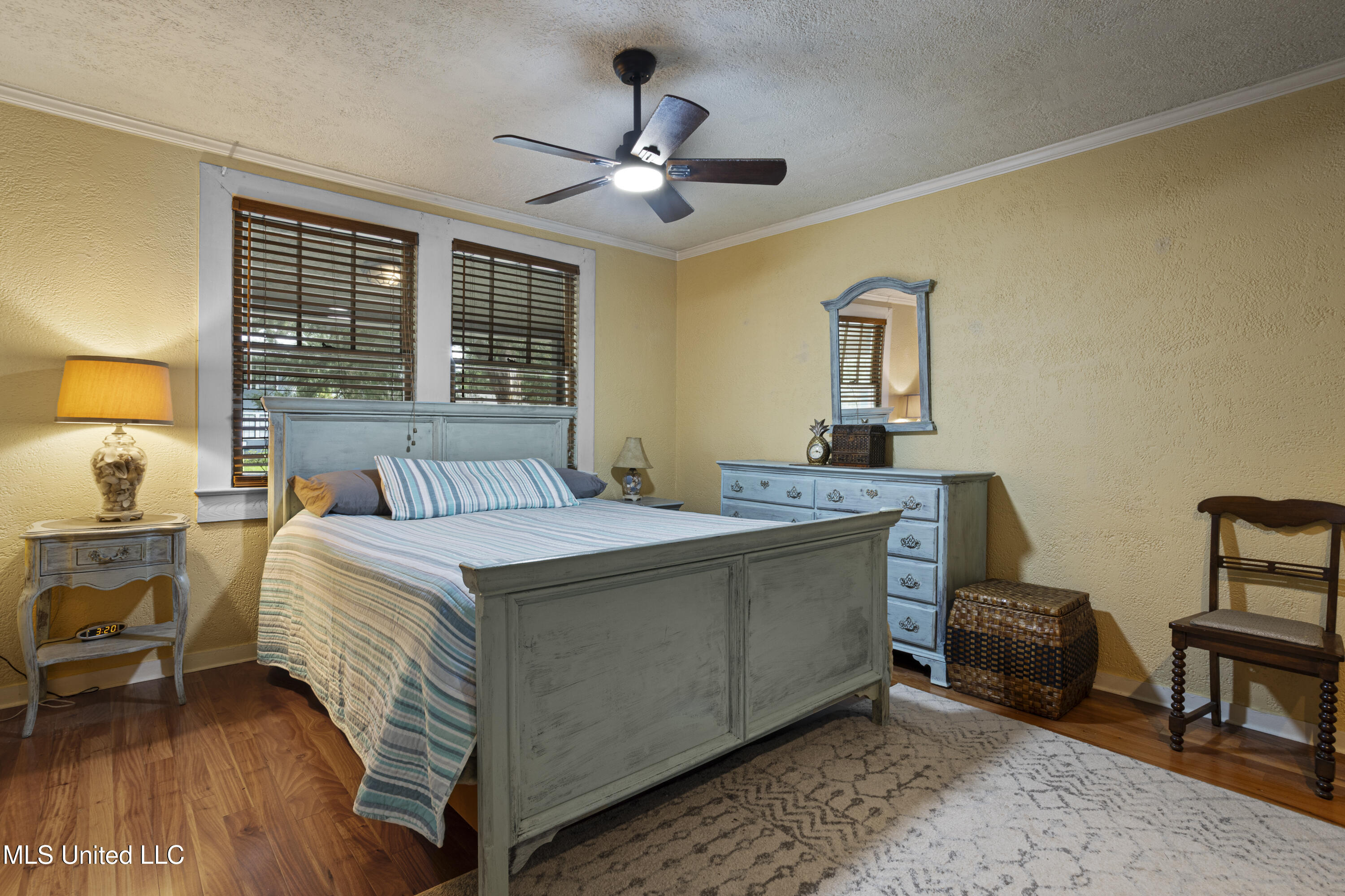 329 Demontluzin Avenue