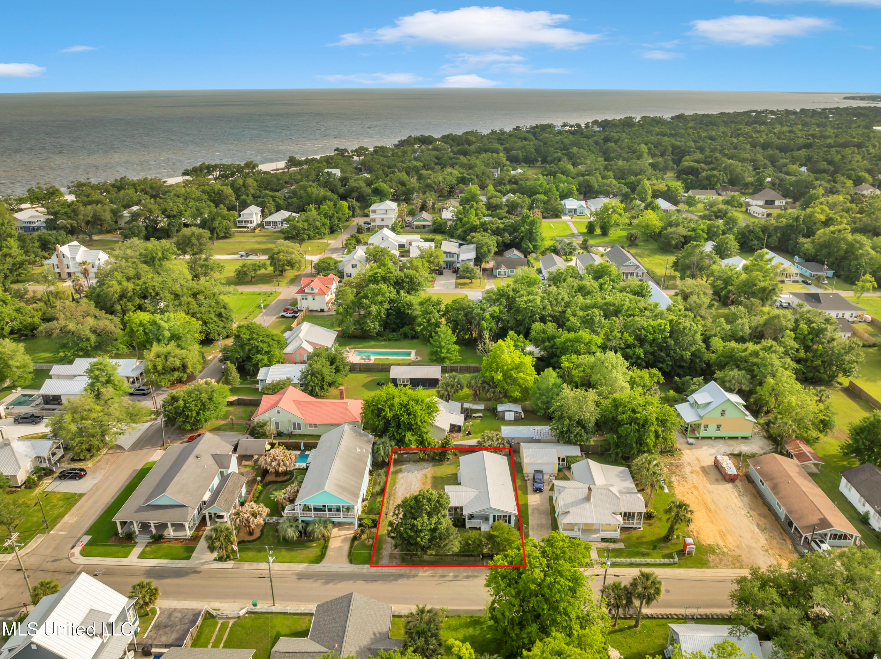 212 Washington Street