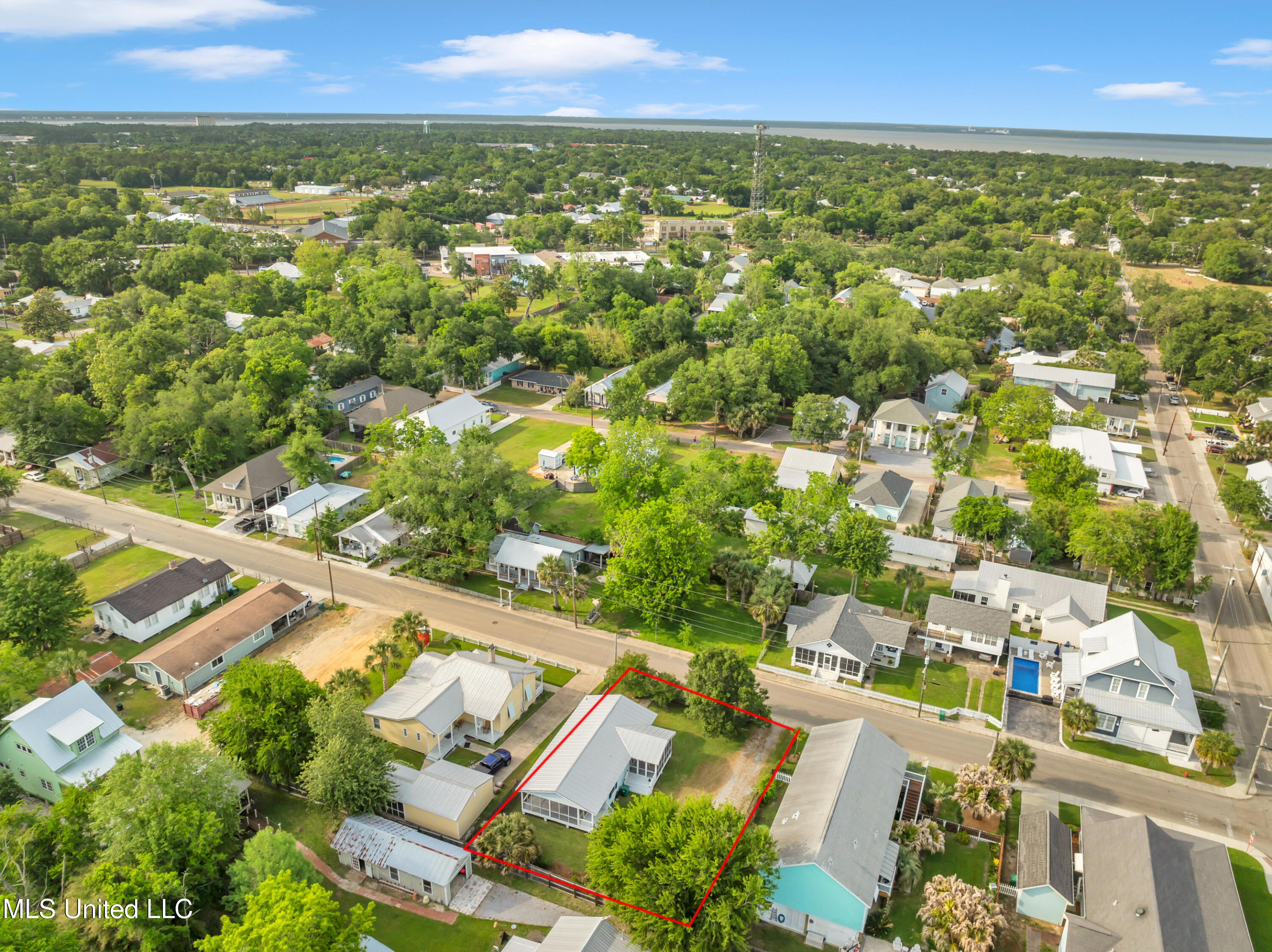 212 Washington Street