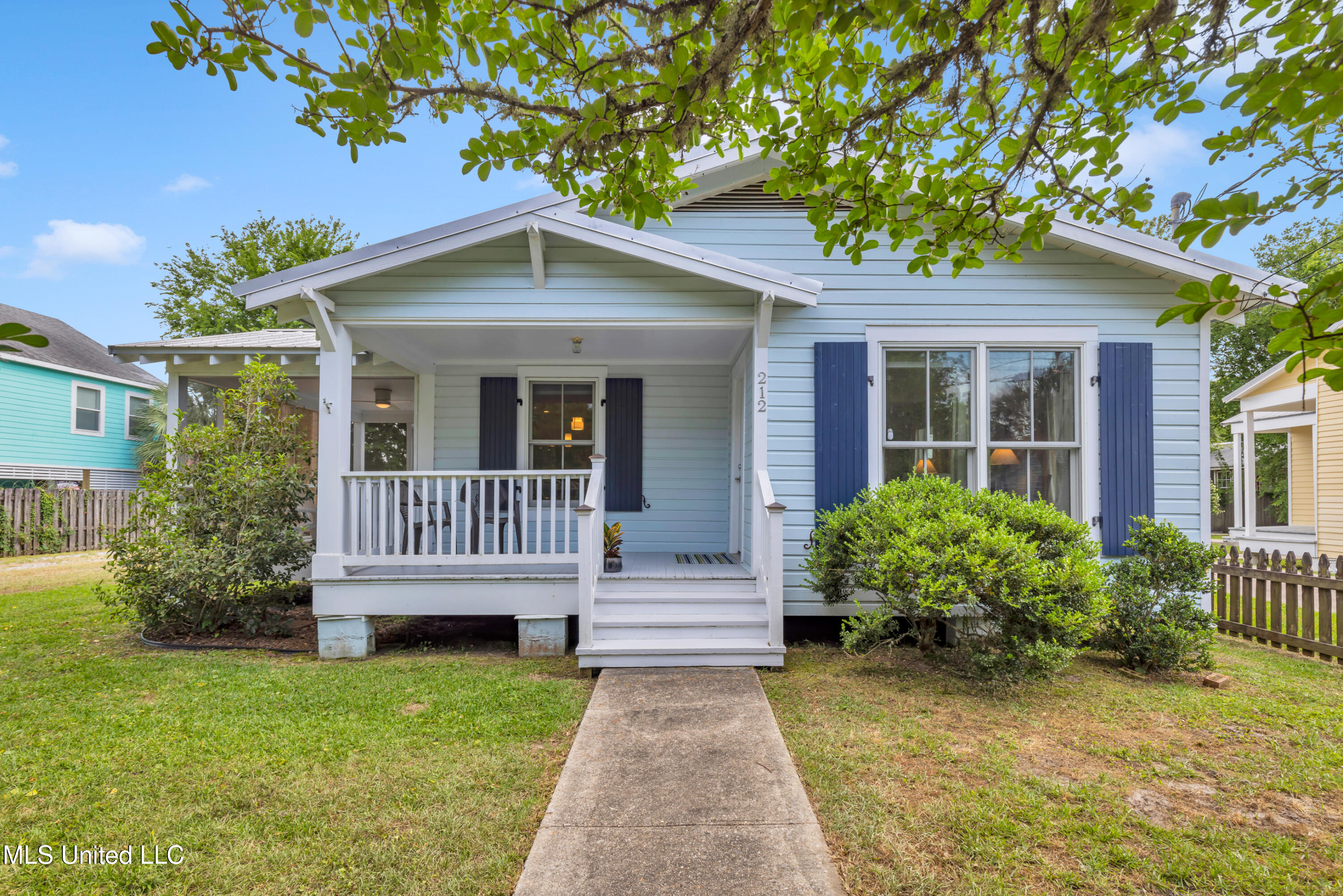 212 Washington Street