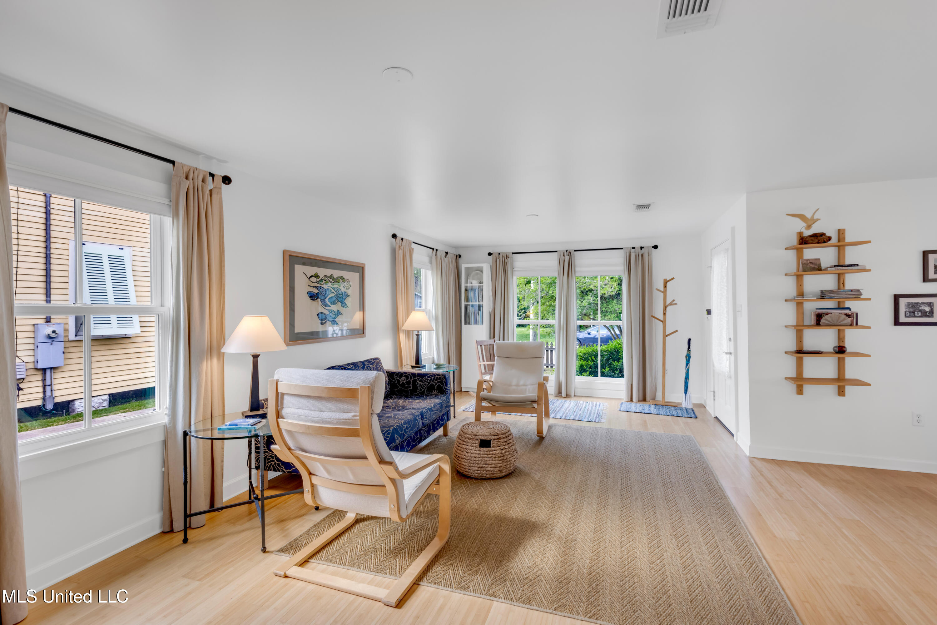 212 Washington Street