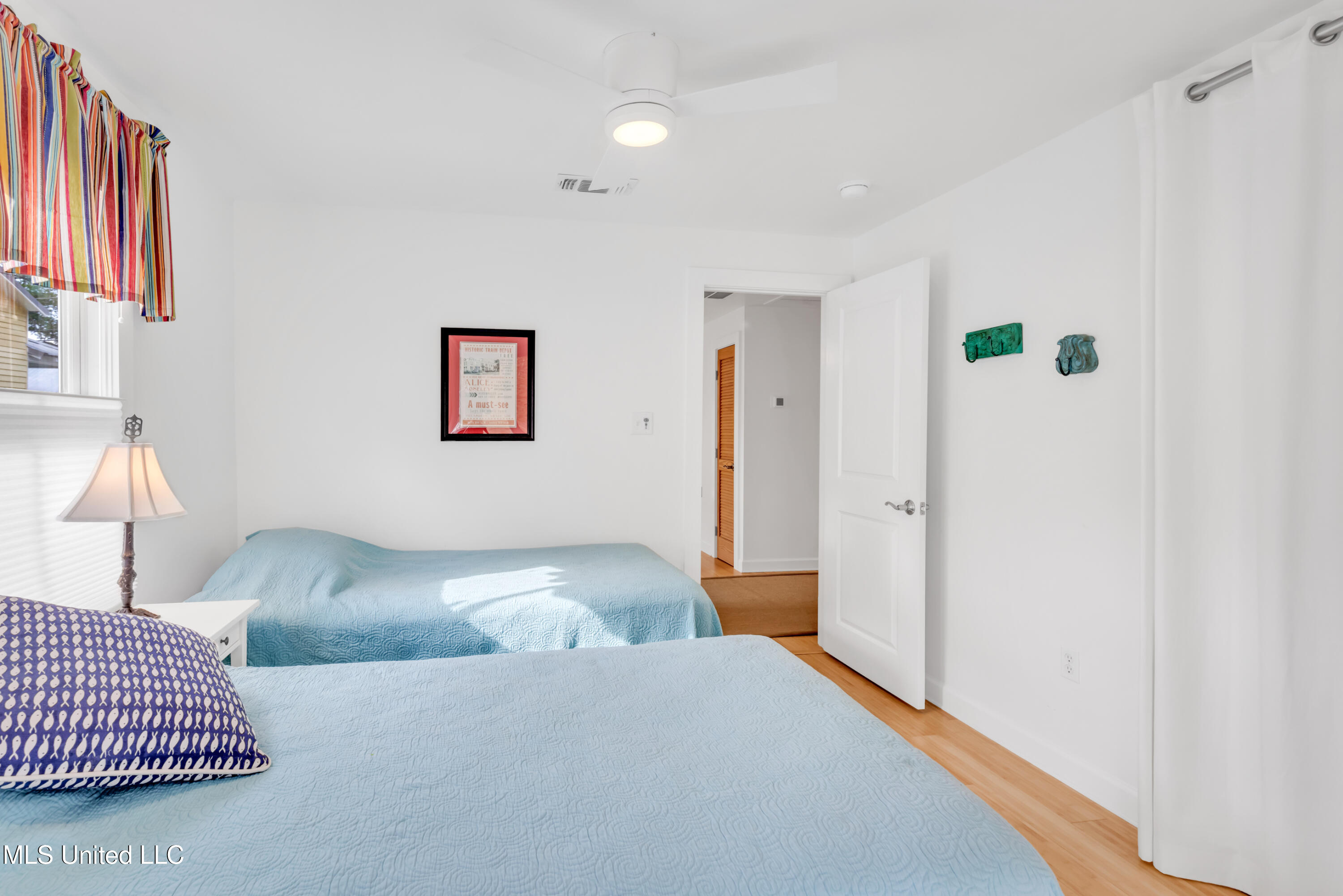 212 Washington Street