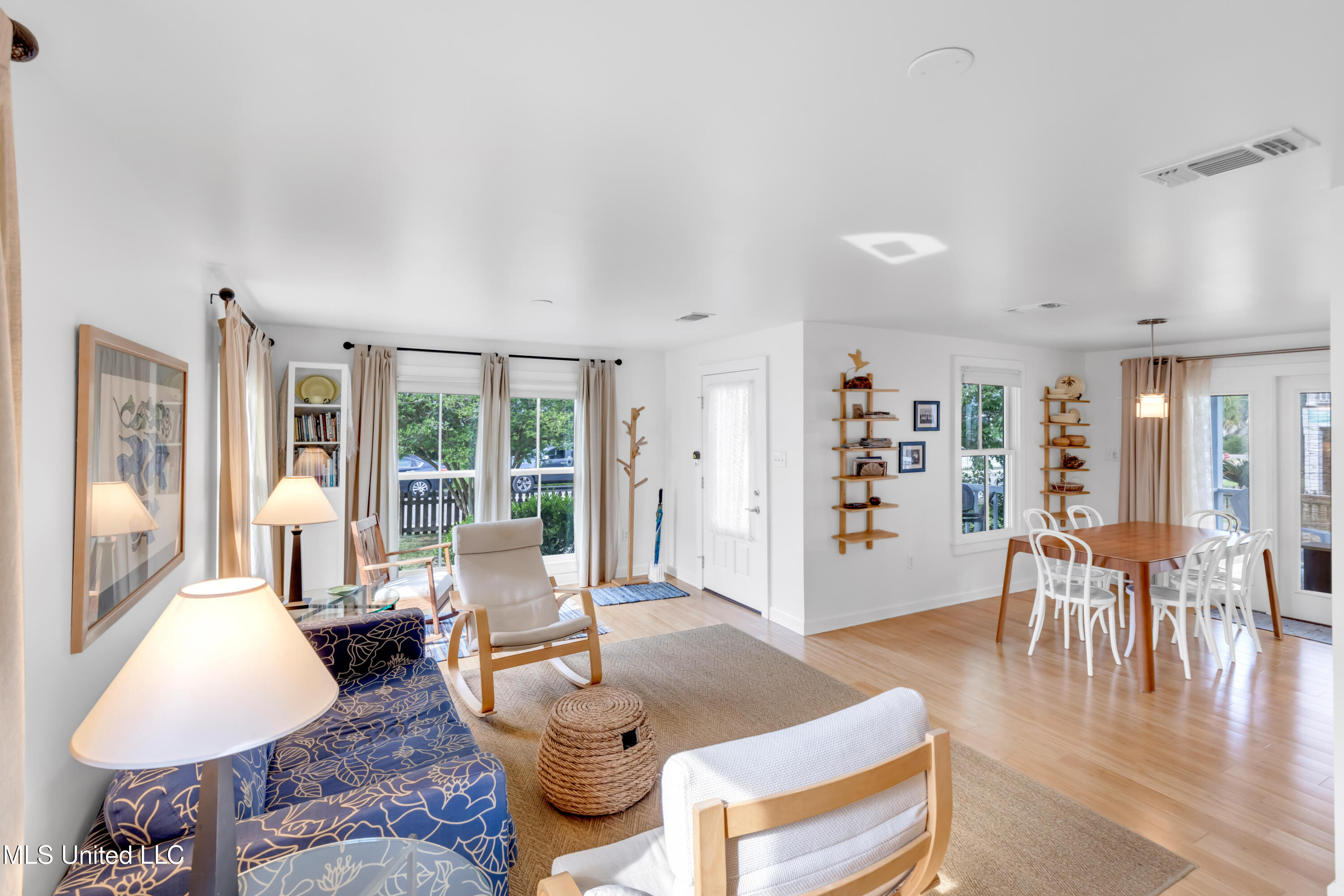 212 Washington Street