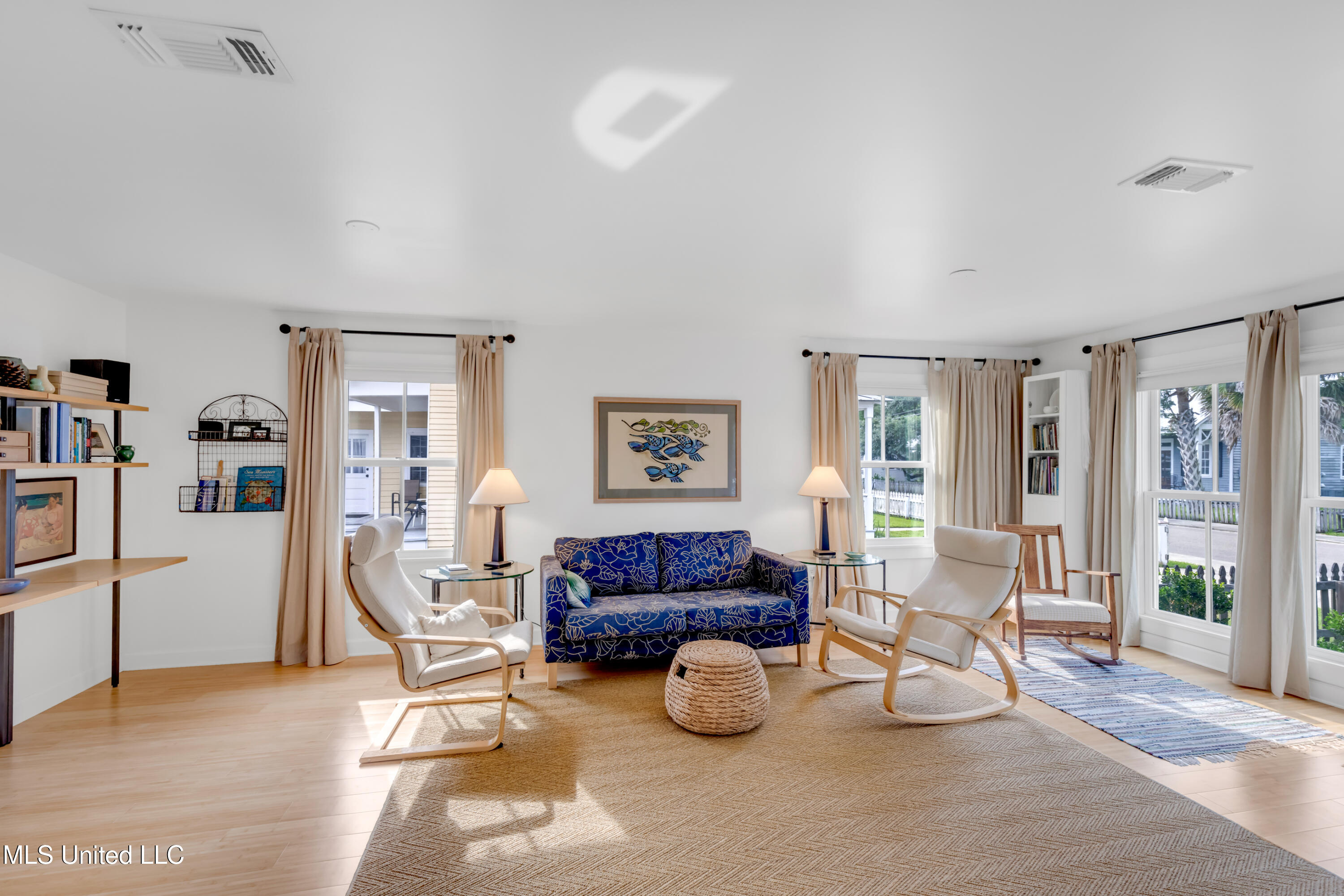 212 Washington Street