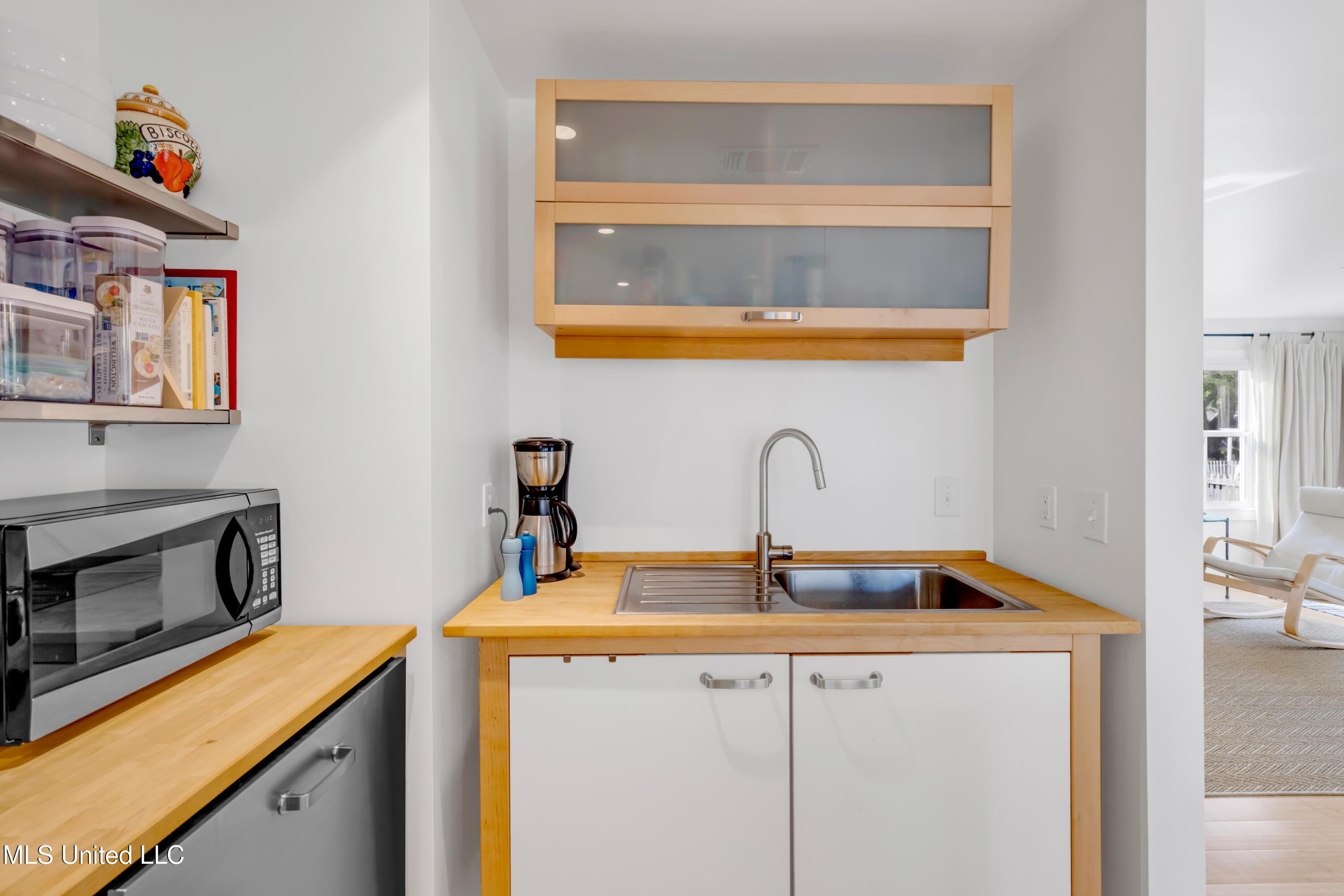 212 Washington Street