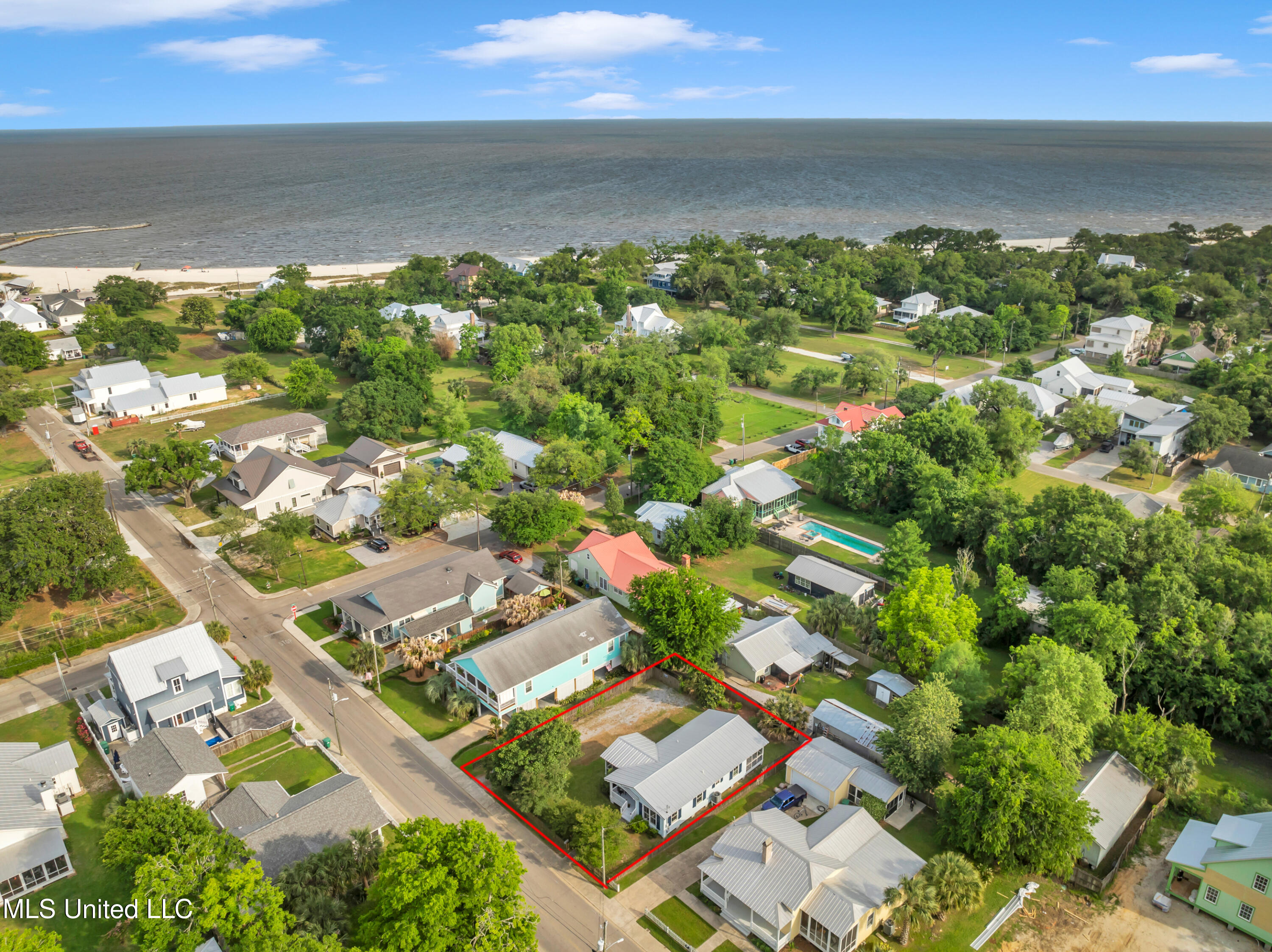 212 Washington Street