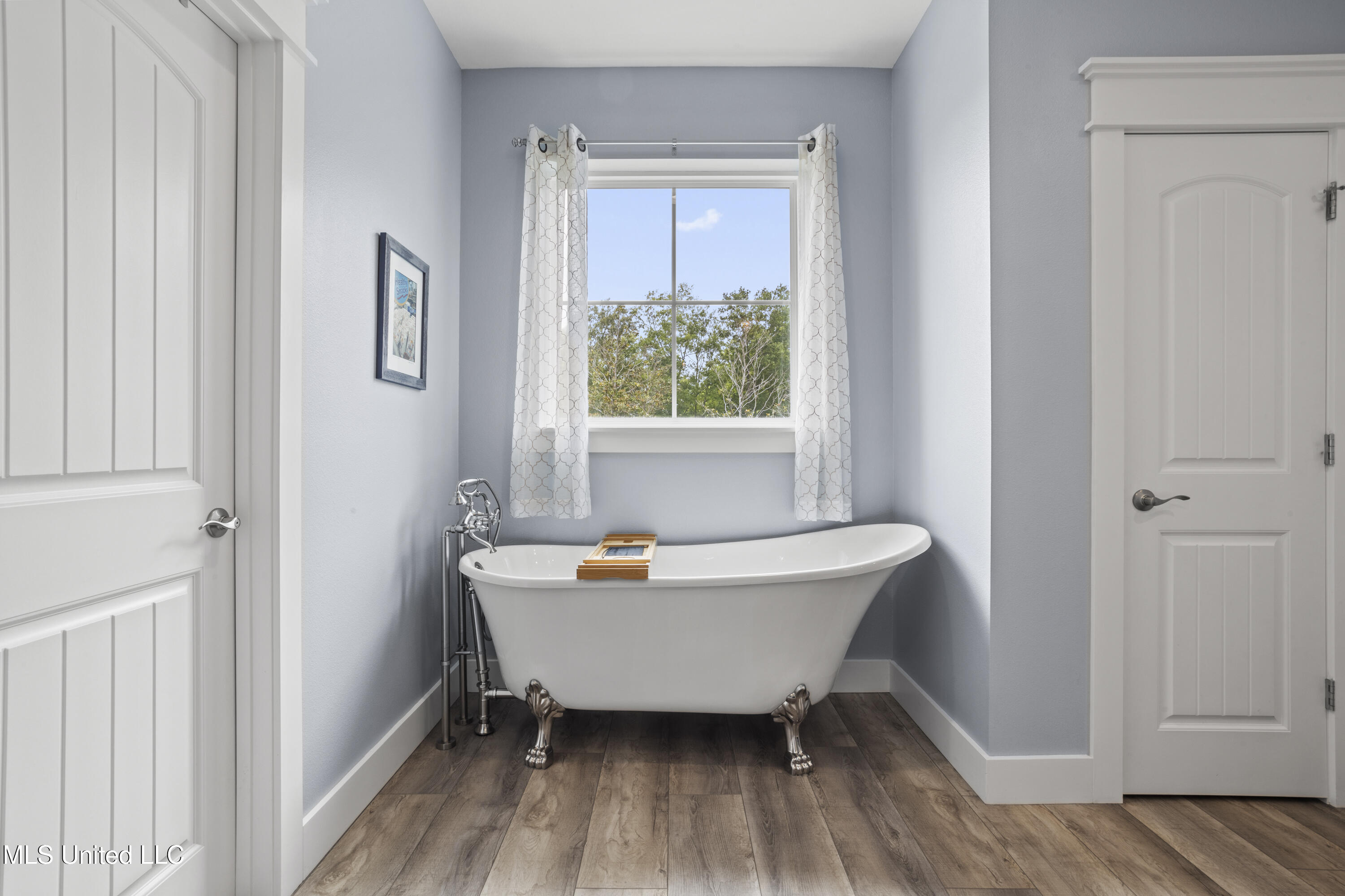 155 Acadian Bay Lane