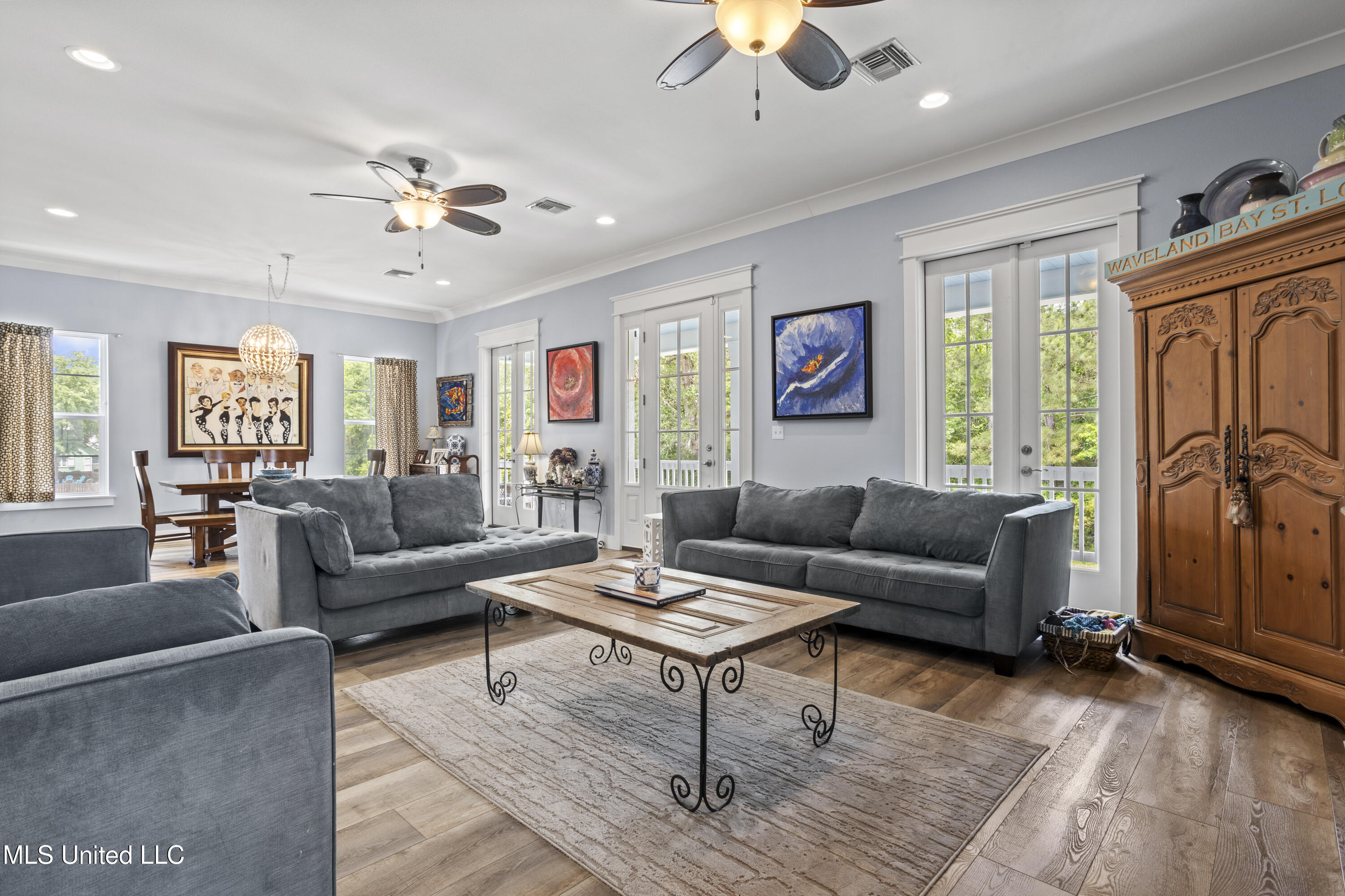 155 Acadian Bay Lane