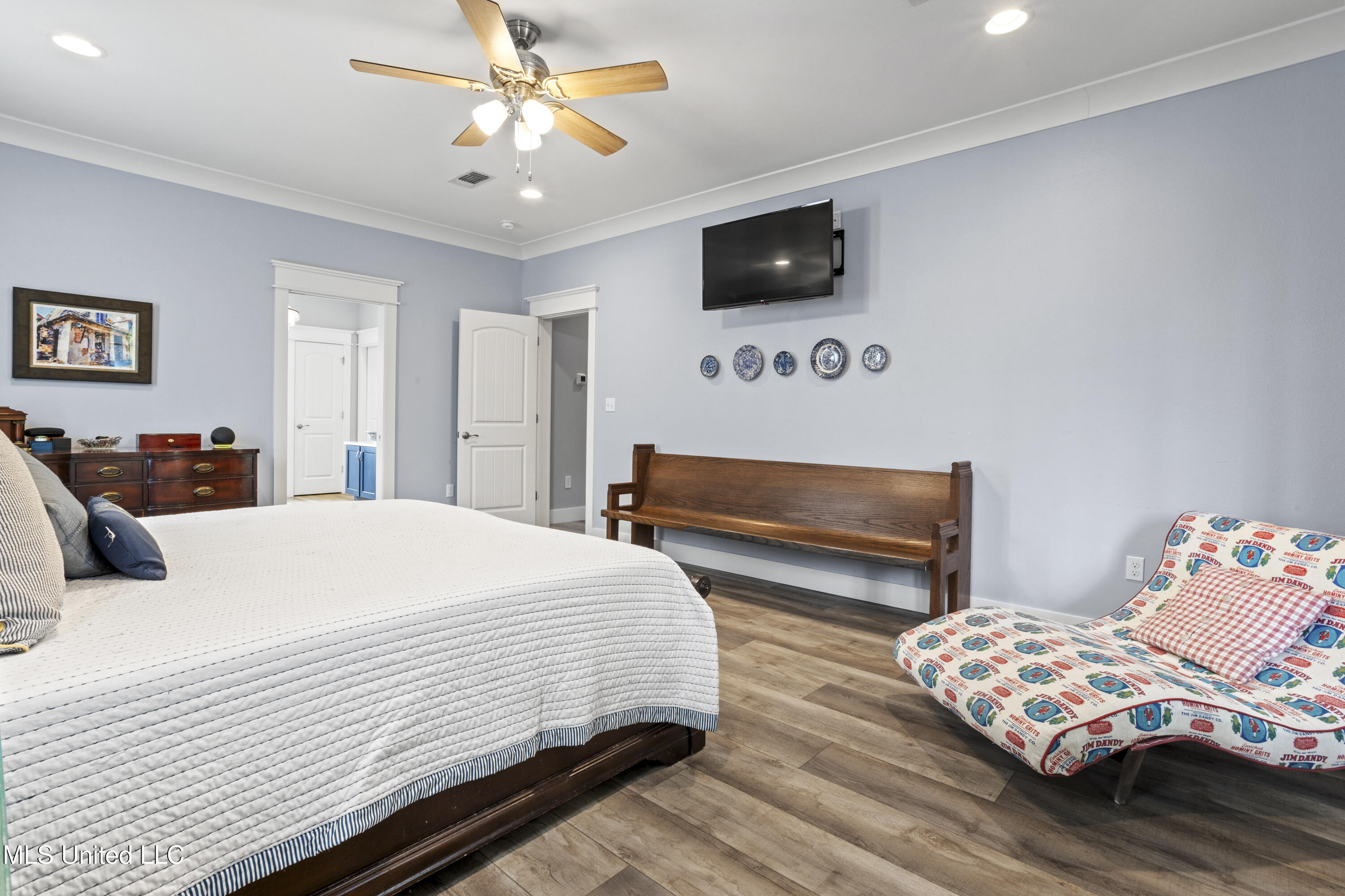 155 Acadian Bay Lane