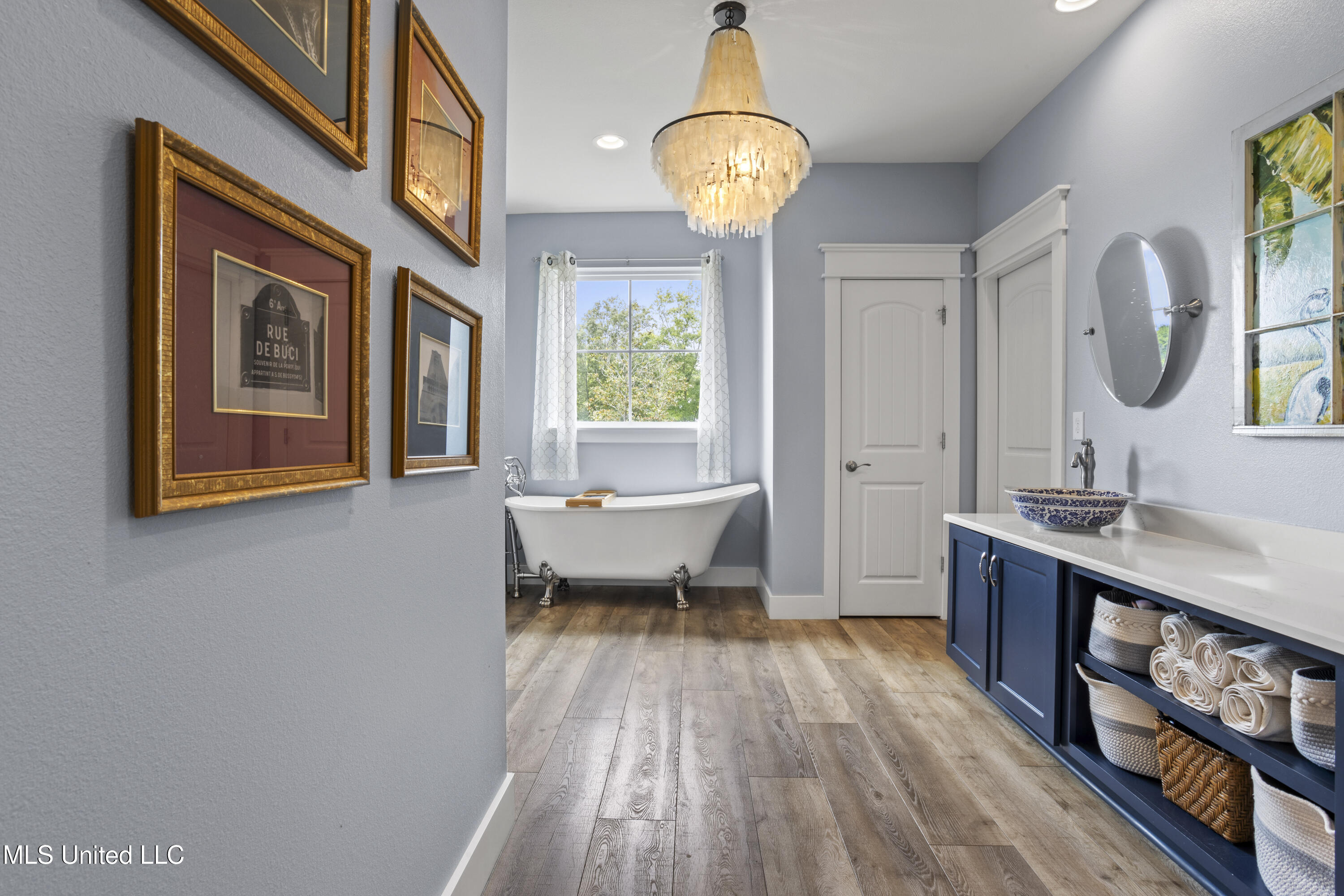 155 Acadian Bay Lane