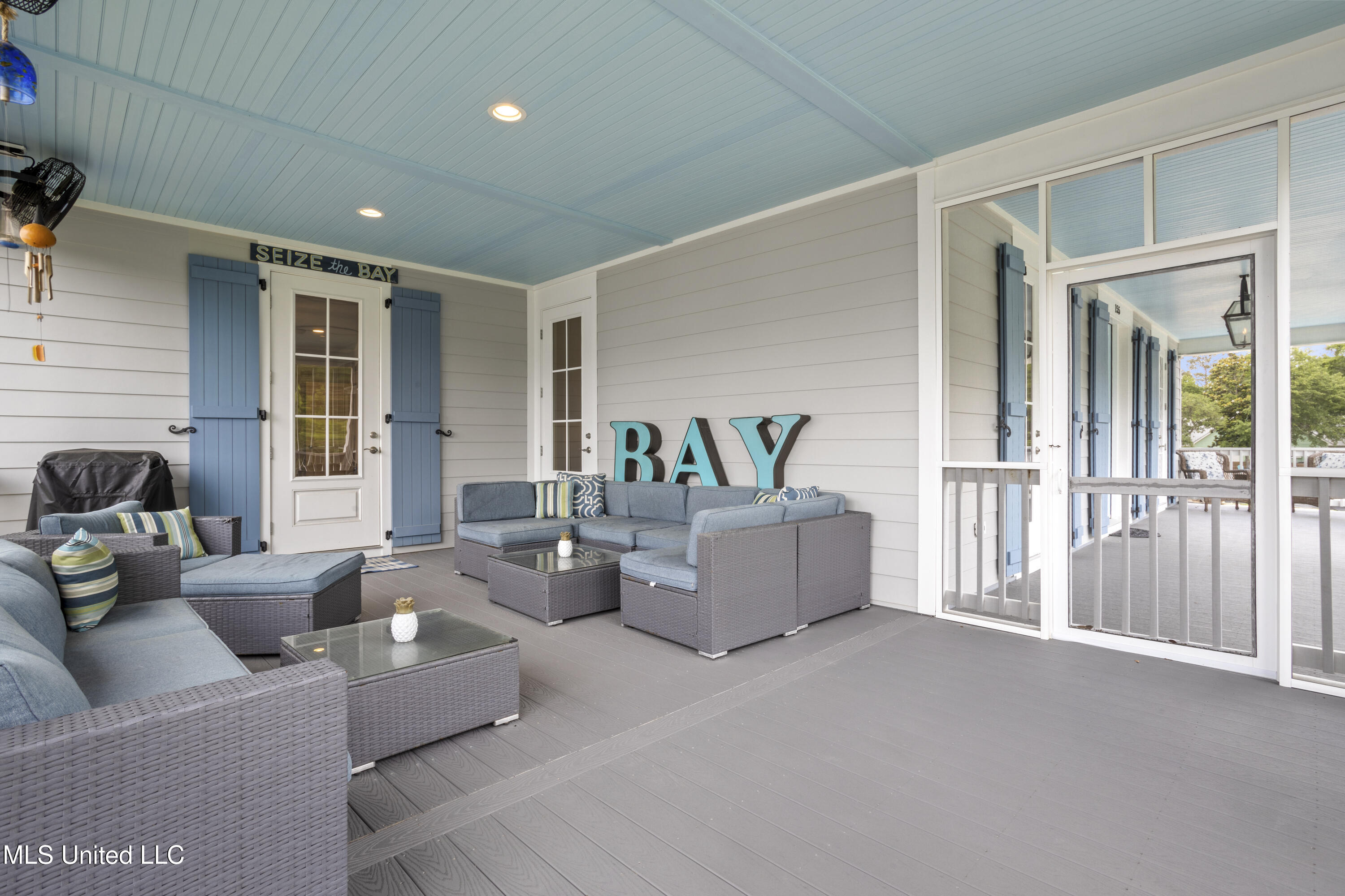 155 Acadian Bay Lane